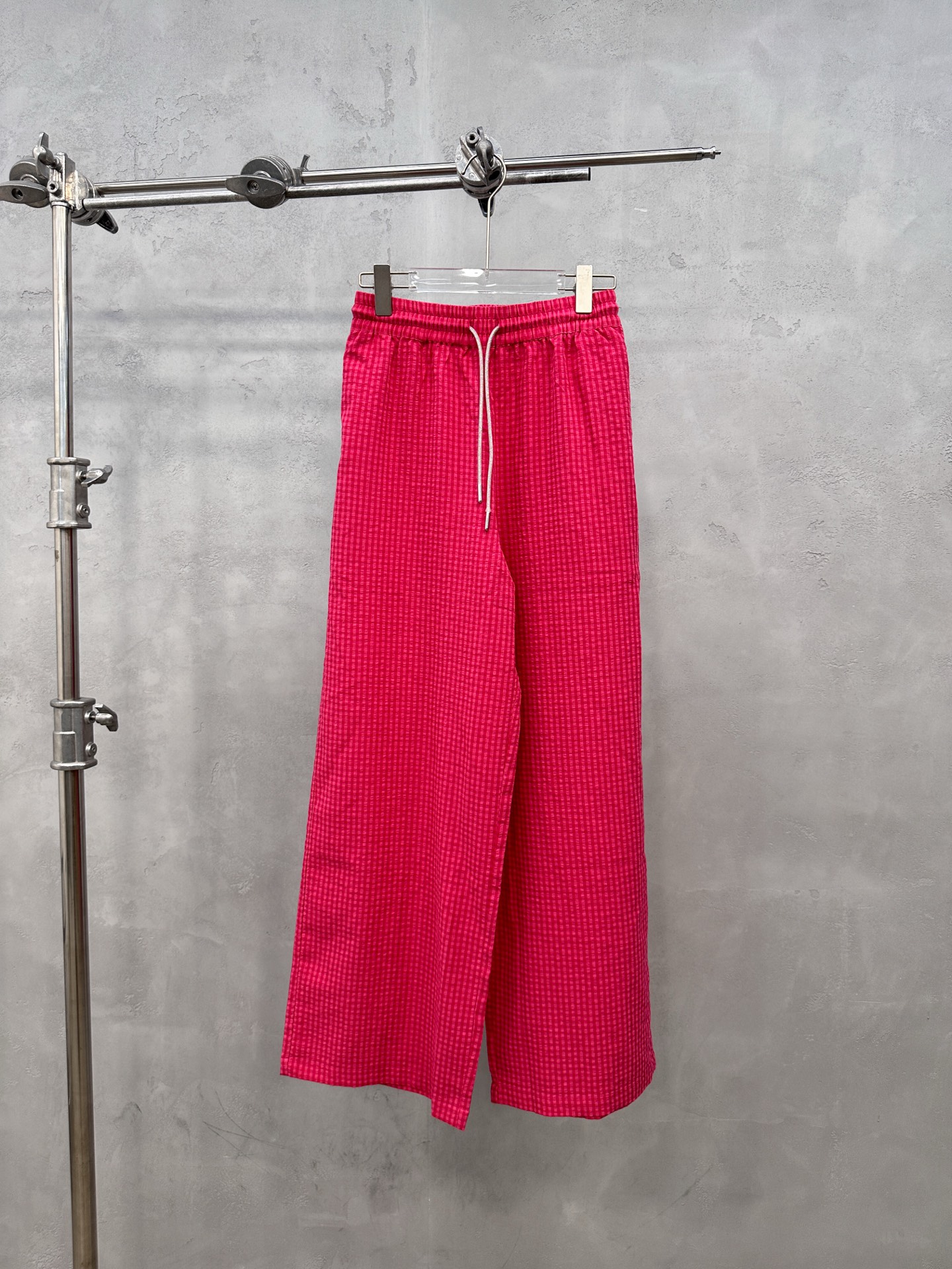 NO:863788,King | New style casual pants, brand classic all-diamond drawstring, custom-made yarn-dyed plaid fabric, casual and fashionable, size sml,, alexander wang,19860909大王 ｜ 新款休闲裤,品牌经典全钻抽绳,定制色织格纹面料,休闲时尚,尺码sml,,alexander wang,,Women's clothing