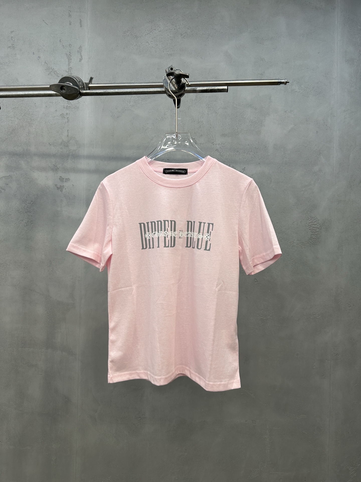 NO:870181,Chrome Hearts ｜ New small version of t, ready-to-wear washing printing technology, fashionable and casual small version style, size sml,, chrome hearts,19860909克罗心 ｜ 新款小版t,成衣洗水印花工艺,时尚休闲小版款式,尺码sml,,chrome hearts,,Women's clothing