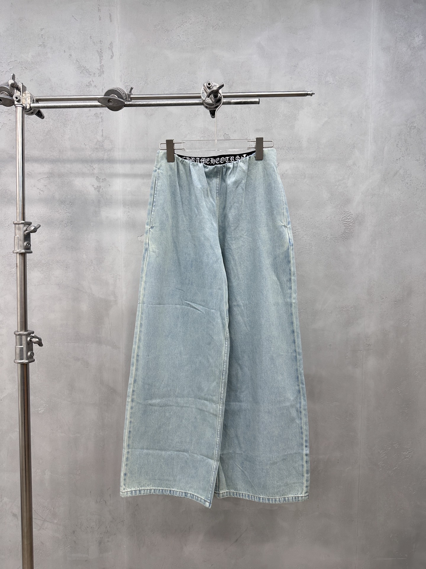 NO:870171,Chrome Hearts | New jeans, ready-to-wear washed and branded classic yarn-dyed elastic waist, casual fashion, size sml,,chrome hearts,jeans,19860909克罗心 ｜ 新款牛仔裤,成衣洗水加品牌经典色织橡筋腰,休闲时尚,尺码sml,,chrome hearts,jeans,,Women's clothing