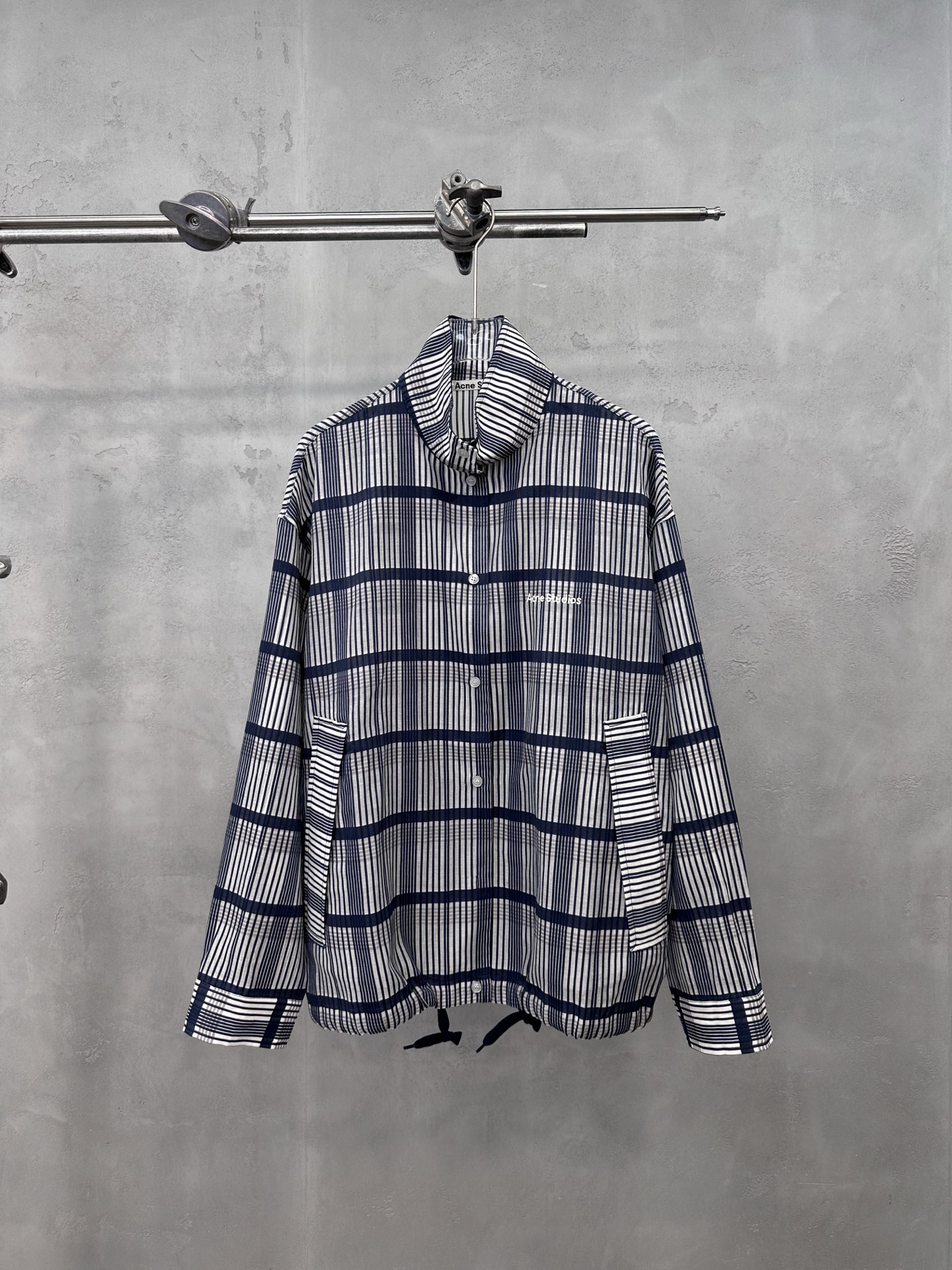 NO:893195,Acne | New fashion blouse, brand classic embroidery logo, Korean imported mulberry silk yarn-dyed plaid fabric, casual fashion, size sml,,acne studios,19860909Acne ｜ 新款时尚罩衫,品牌经典刺绣标,韩国进口桑蚕丝色织格纹面料,休闲时尚,尺码sml,,acne studios,,Women's clothing
