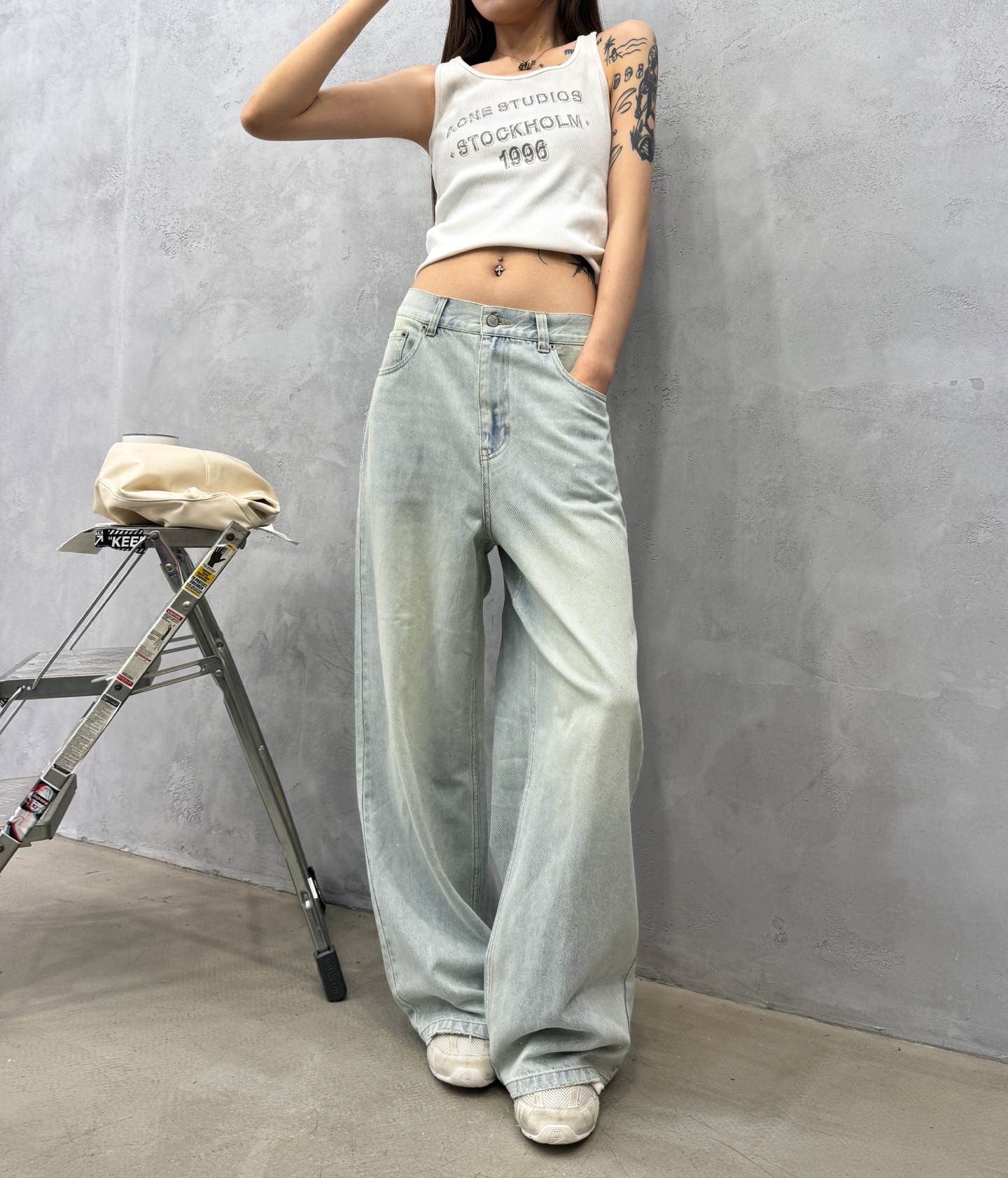 NO:900131,Acne ｜ New jeans, ready-to-wear washed and embossed, casual fashion, size sml,,acne studios,jeans,19860909Acne ｜ 新款牛仔裤,成衣洗水烫钻工艺,休闲时尚,尺码sml,,acne studios,jeans,,Women's clothing