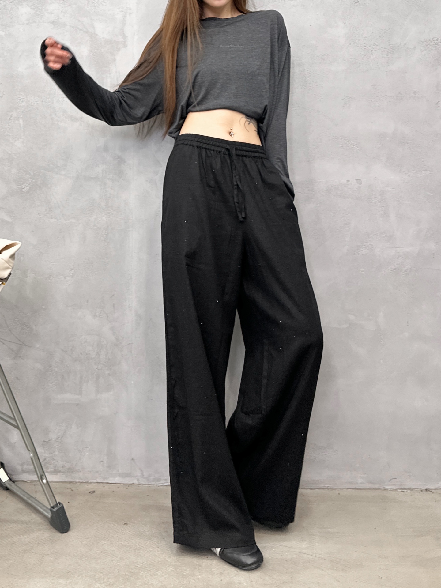 NO:900117,King | New style casual pants, ready-to-wear washed and ironed, linen blended fabric, casual fashion, size sml,, alexander wang,19860909大王 ｜ 新款休闲裤,成衣洗水烫钻工艺,亚麻混纺面料,休闲时尚,尺码sml,,alexander wang,,Women's clothing