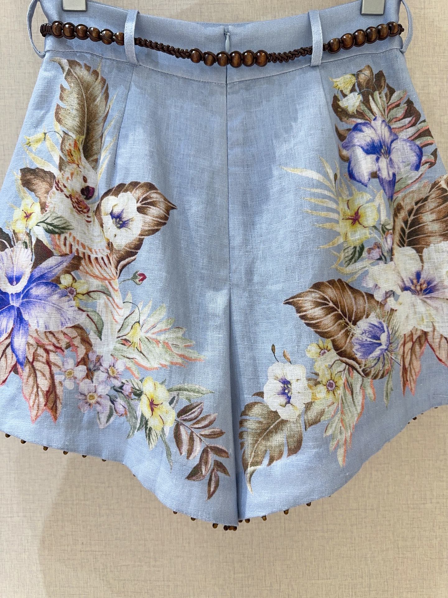 Blue Linen Shorts with Bead Belt and Hidden Zipper Design – ZIMMERA*N*N Collection - 图片 6