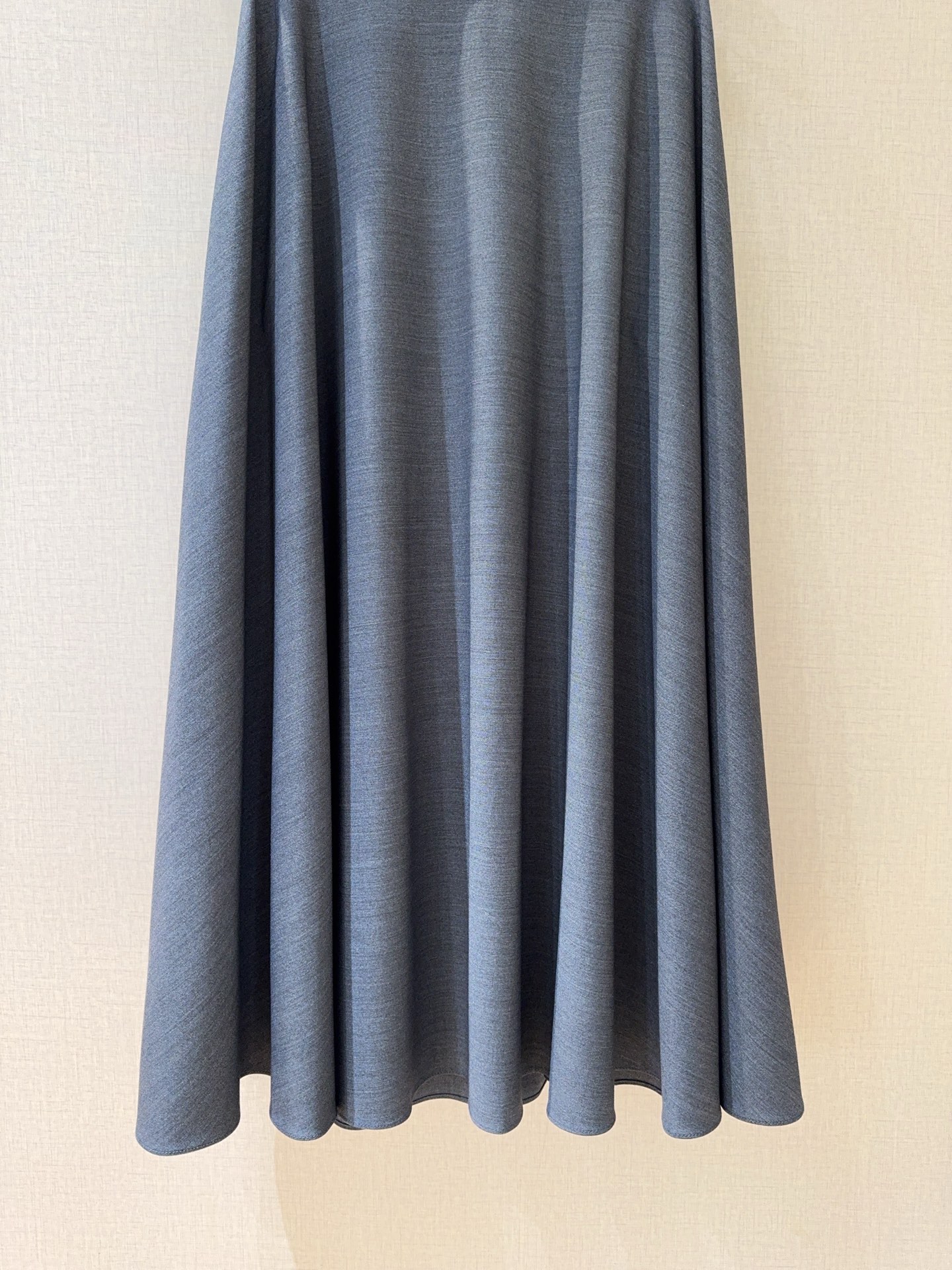 “High-Quality Single Women’s Suit: Salf Portrait Fall Product Review” - 图片 3