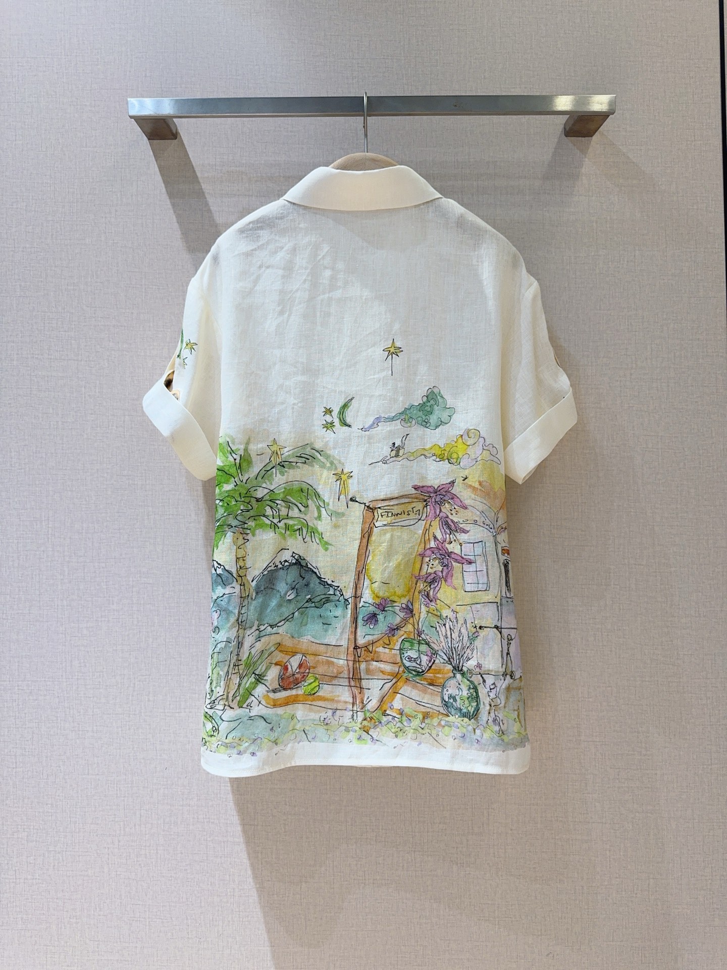 ALEMAI*S新品推荐🆕……印花宽松短袖衬衫上衣，亚麻面料制成，棕榈树舒展、蜻蜓停驻，还有星星与花朵点