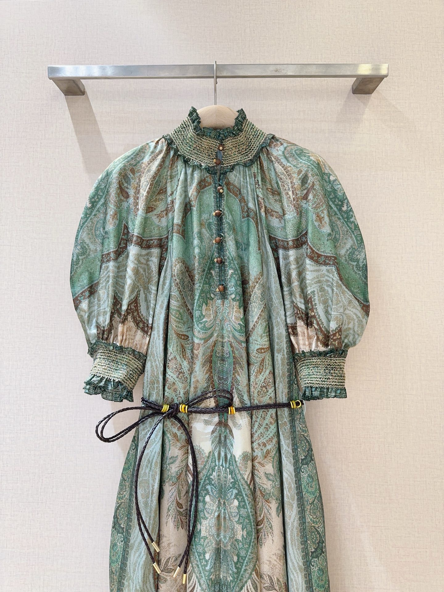 🆕ZIMMERMA*N*N 26新品 飘逸风格长款连衣裙印花图案真丝长款连衣裙👗选用100%真丝面料制成