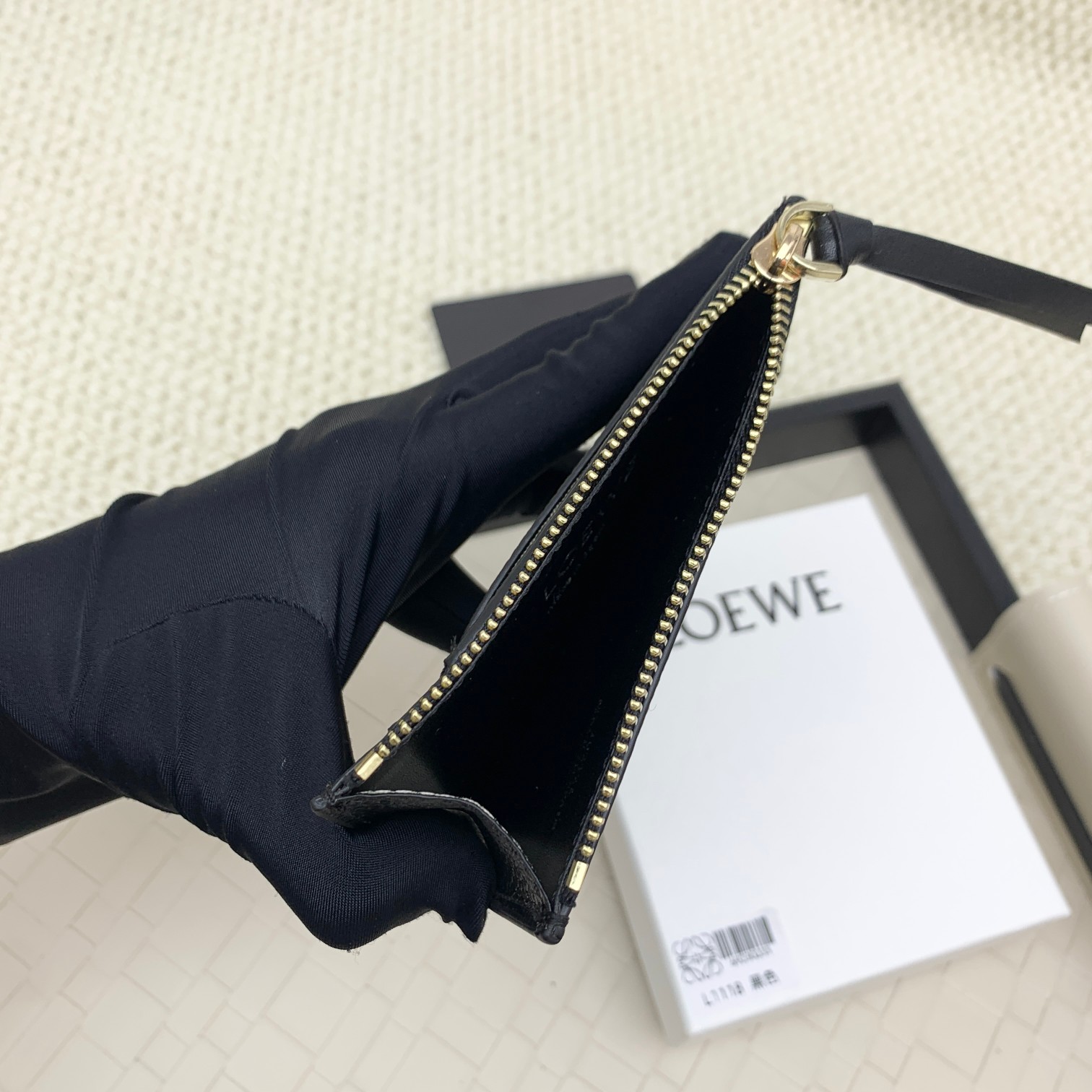 Loewe罗意威新款卡包回货 5