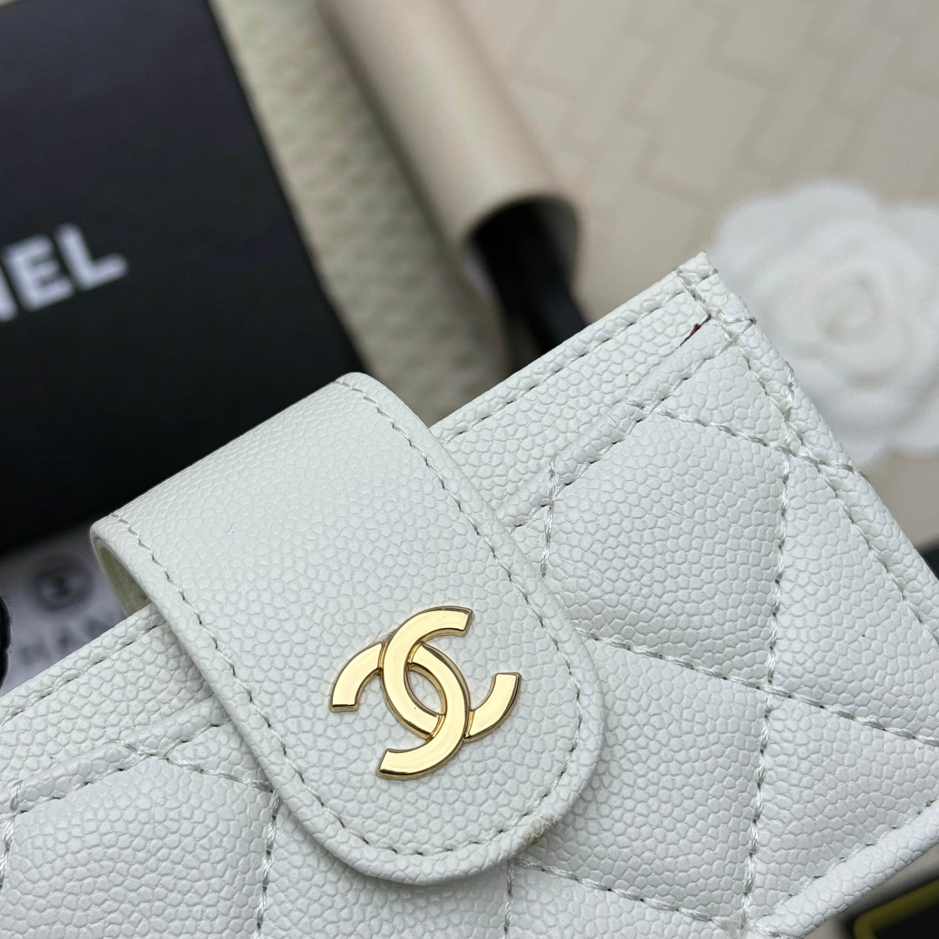 Chanel Caviar Lambskin Accordion Card Holder - White, 10 x 6 x 2 cm 5 a1750827120479 1505