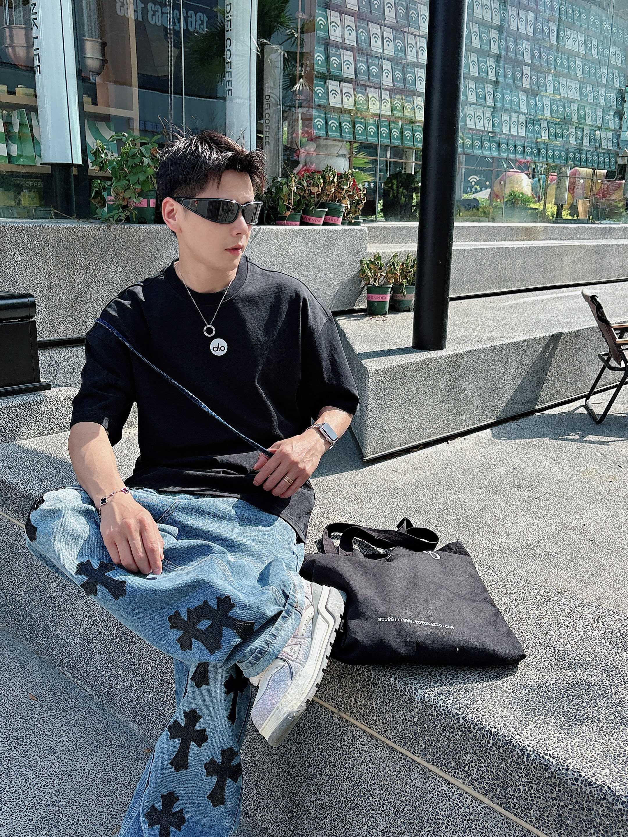 Alo  T恤服装,男,女 8