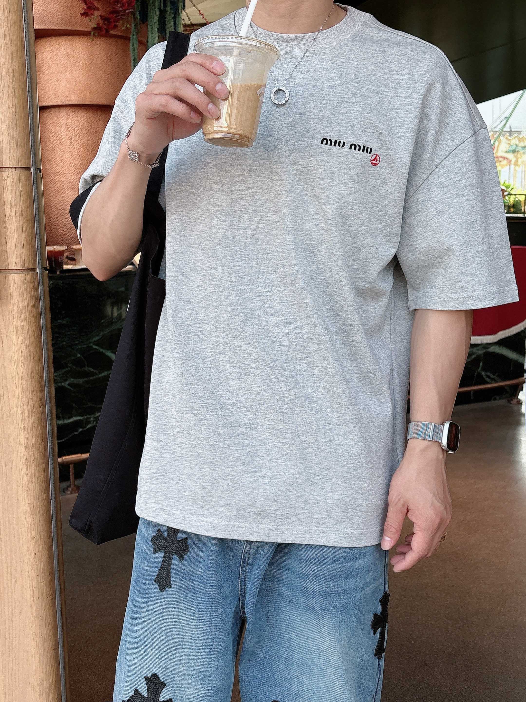 Petit Bateau x Miu Miu 联名 圆领短袖T恤服装,miumiu,男,女 5