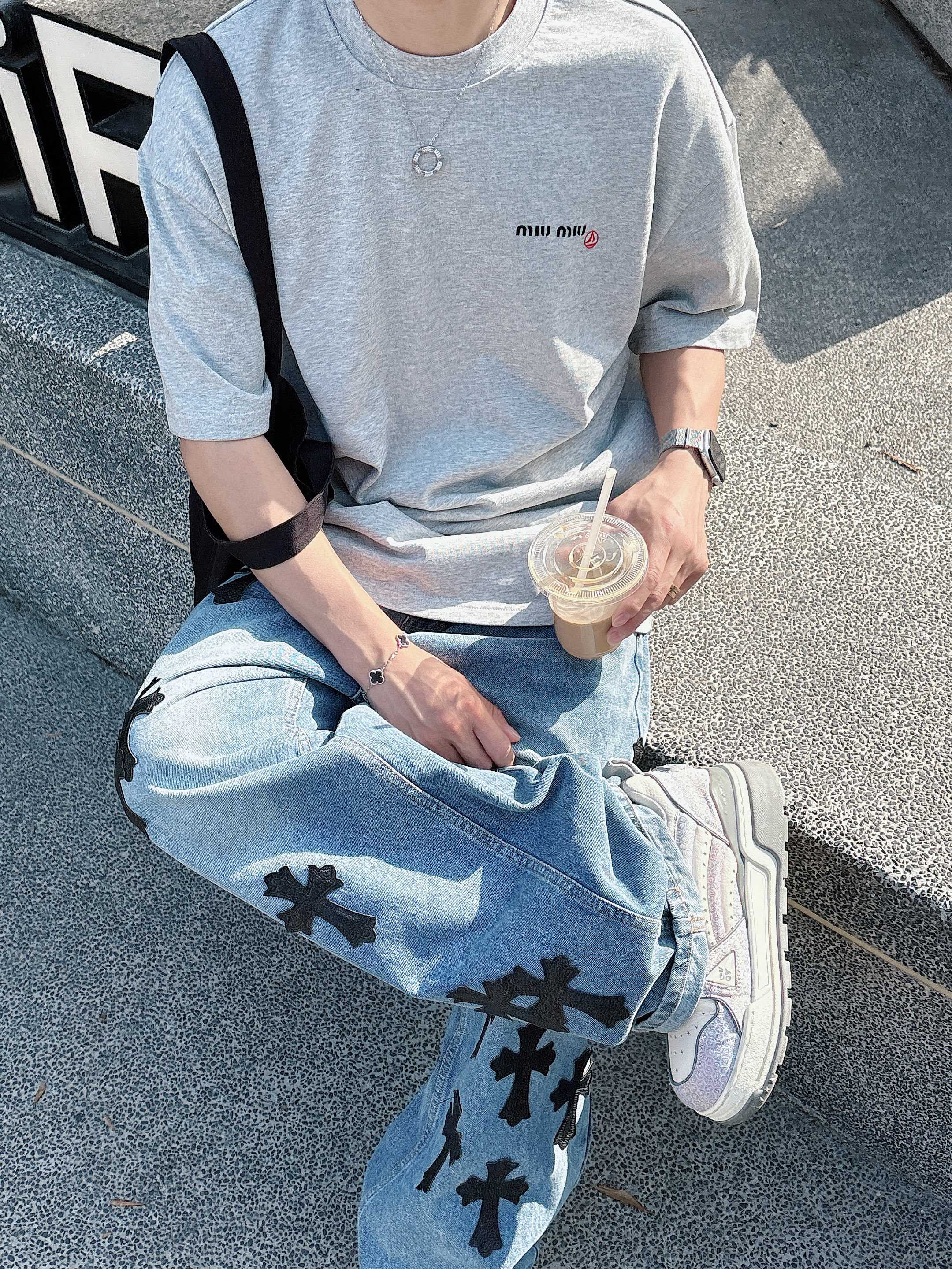 Petit Bateau x Miu Miu 联名 圆领短袖T恤服装,miumiu,男,女 6