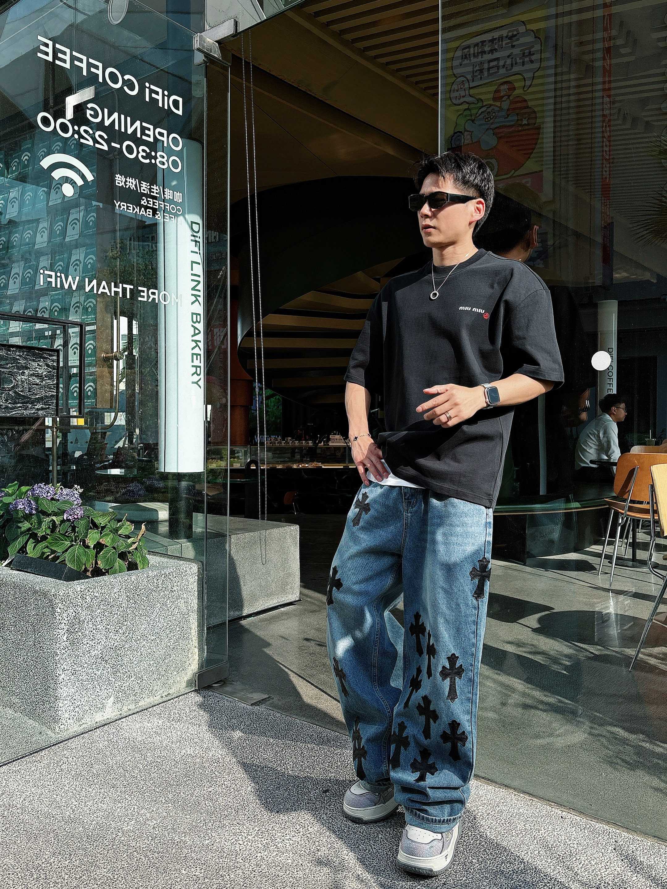 25SS  Petit Bateau x Miu Miu联名新款圆领短袖T恤，选用330克双纱...