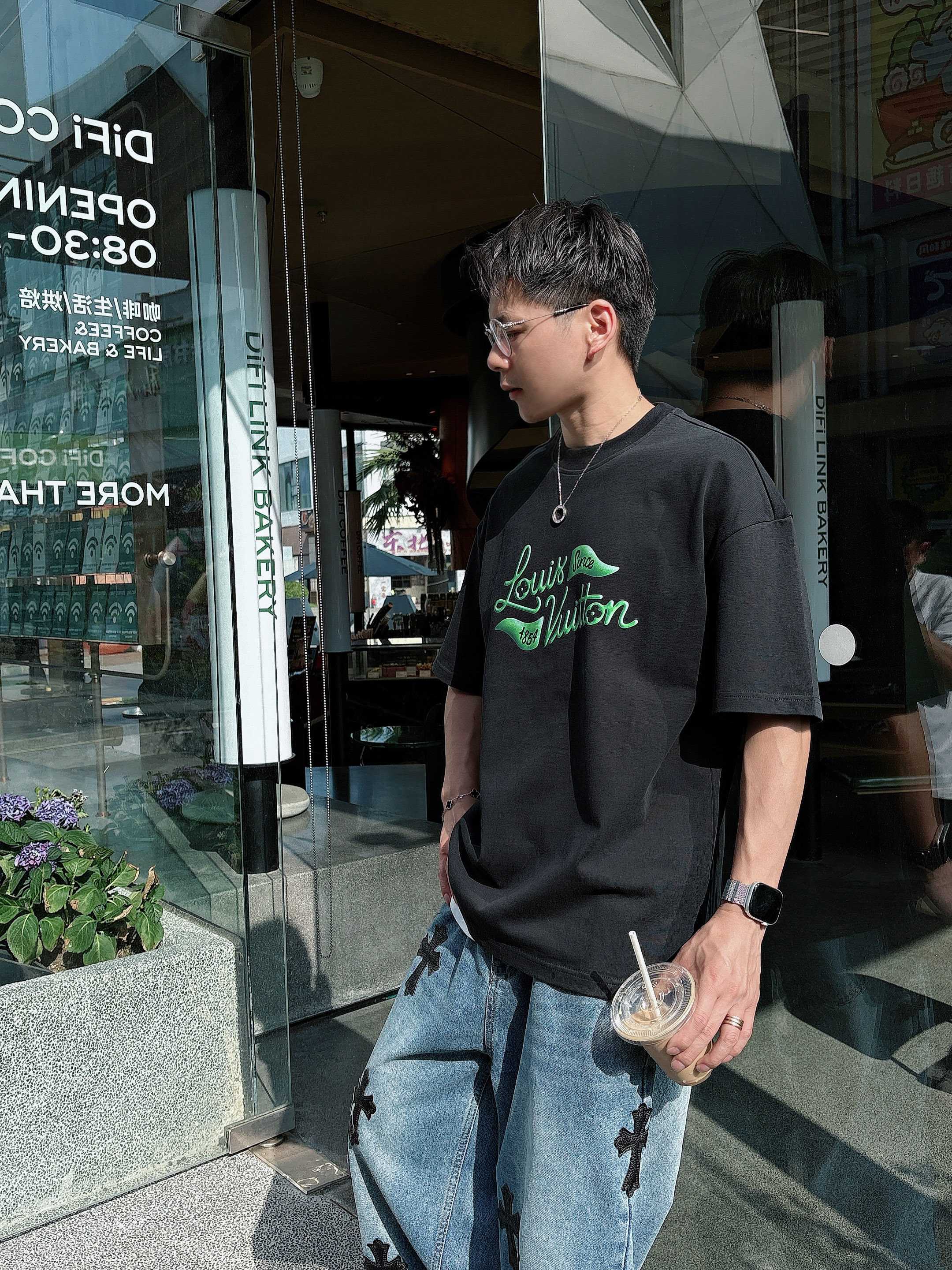 Louis Vuitton 高尔夫系列 圆领短袖T恤服装,lv,男,女 4