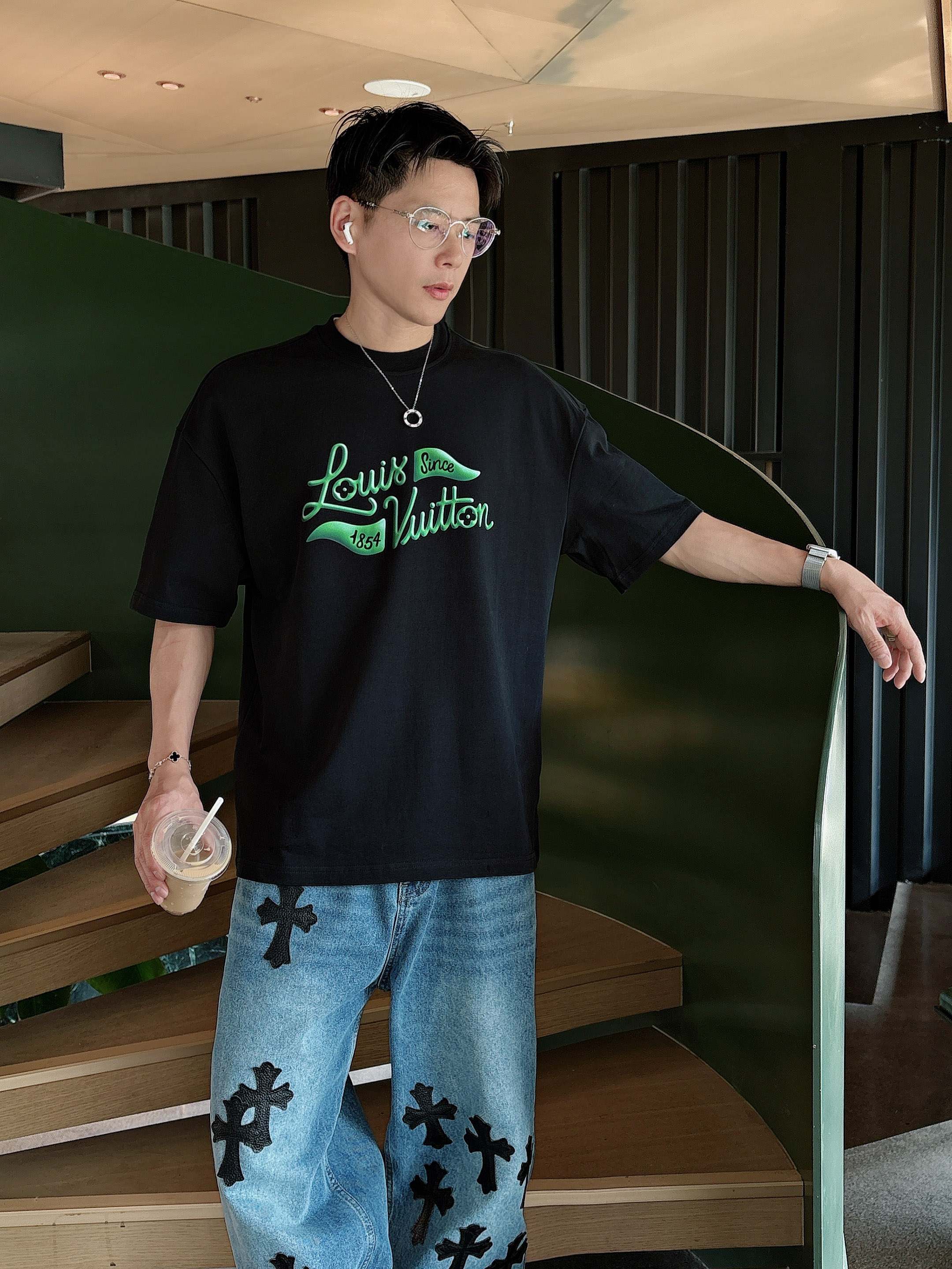 Louis Vuitton 高尔夫系列 圆领短袖T恤服装,lv,男,女 7