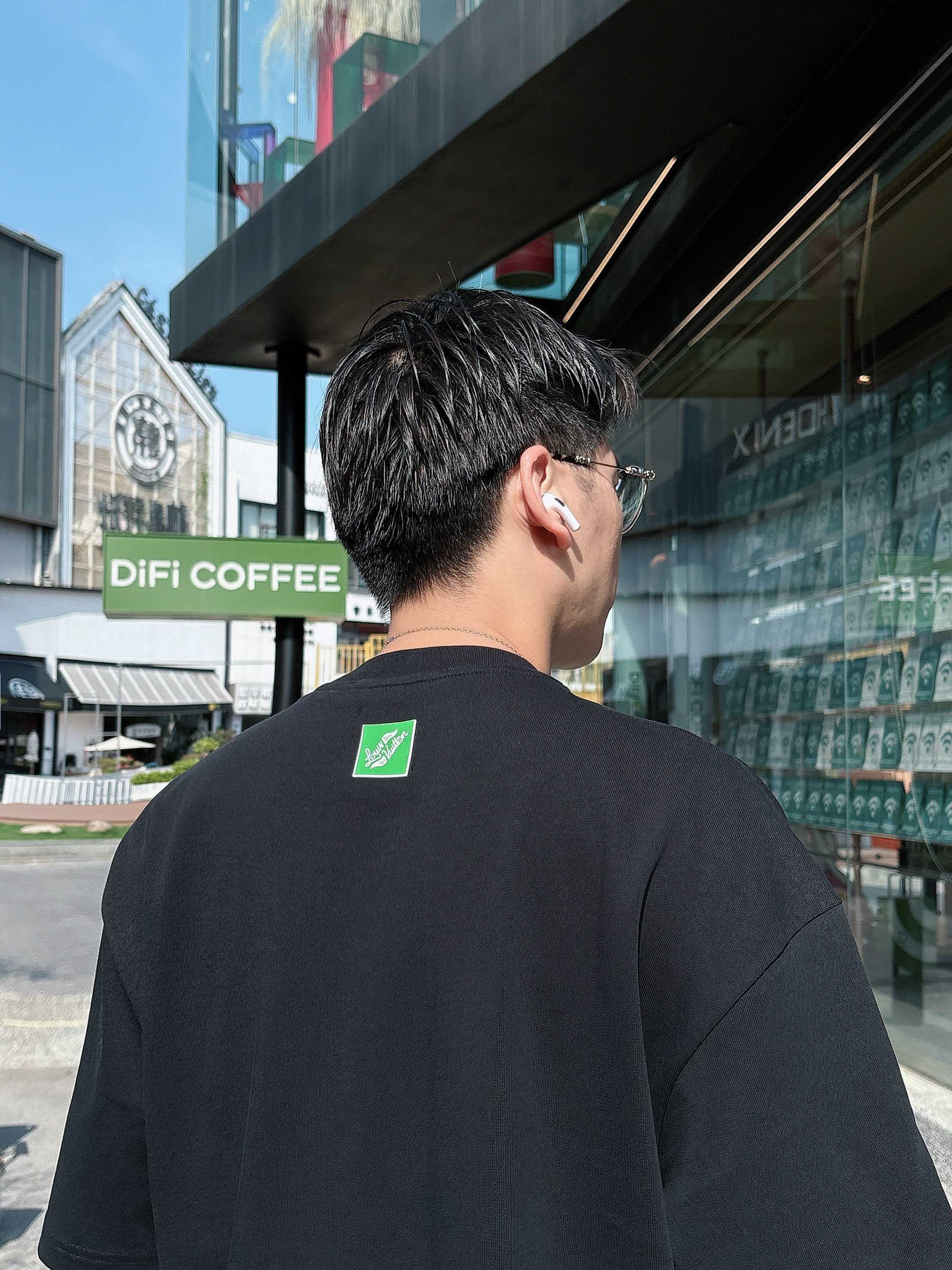 Louis Vuitton 高尔夫系列 圆领短袖T恤服装,lv,男,女 6