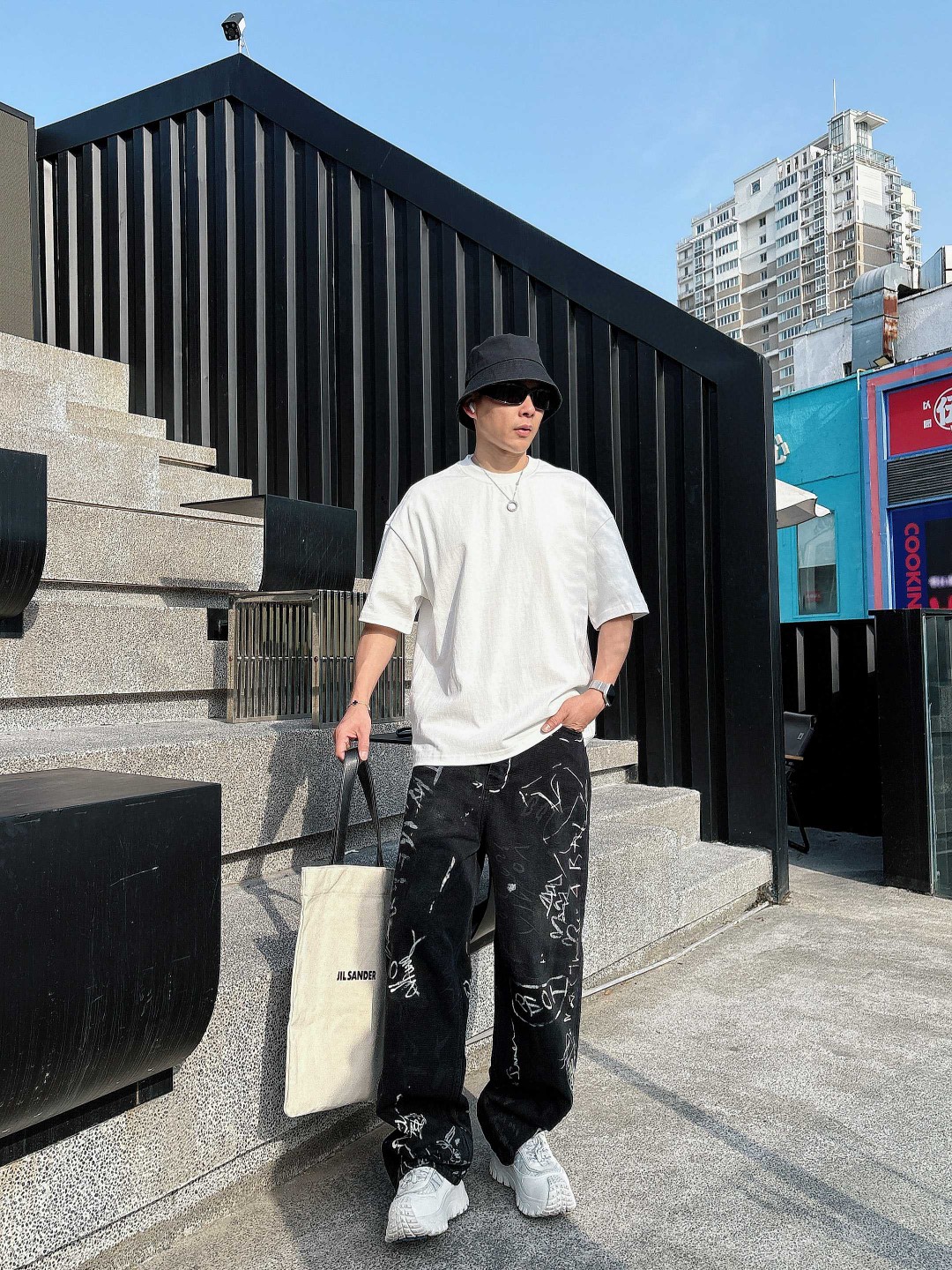 25SS MONCLER新款圆领短袖T恤，选用330克双纱平织棉面料打造...