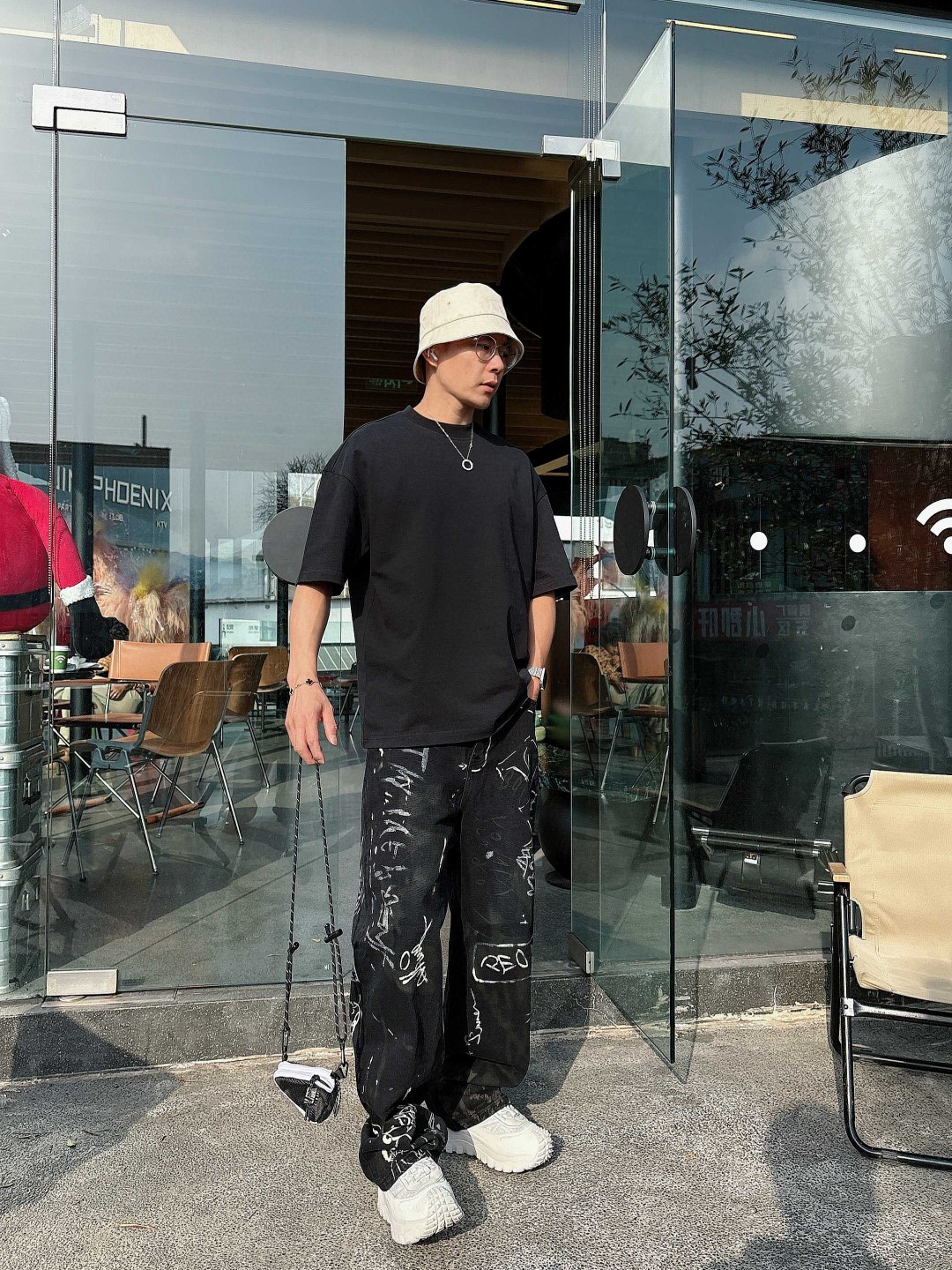 25SS MONCLER新款圆领短袖T恤，选用330克双纱平织棉面料打造...