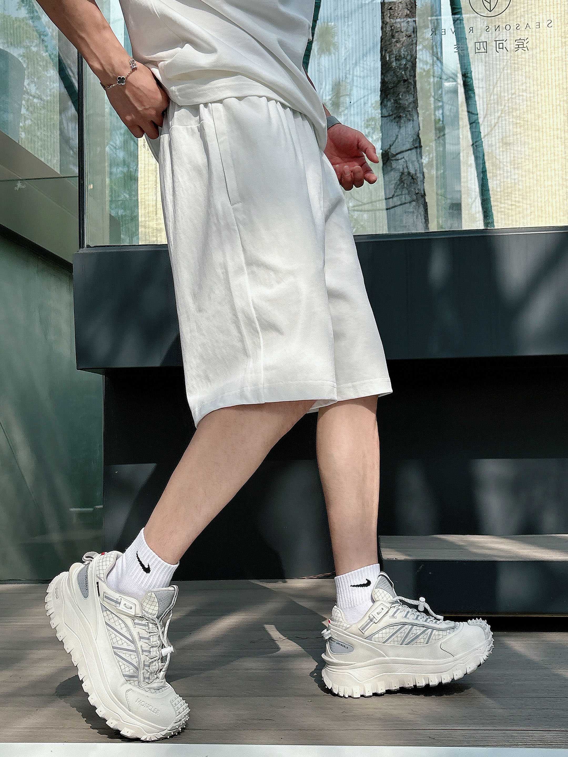 Gucci Heavy Cotton Tee & Shorts Set - Embroidered Logo, Unisex Style 10 a1746886442487 4805