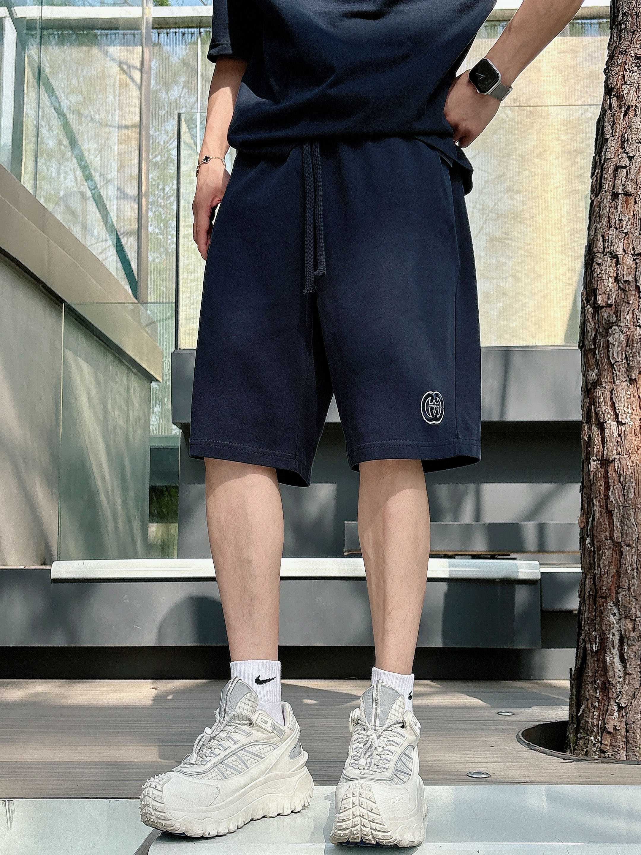 Gucci Heavy Cotton Jersey T-Shirt & Shorts Set - Embroidered Logo 4 a1746886599925 1656
