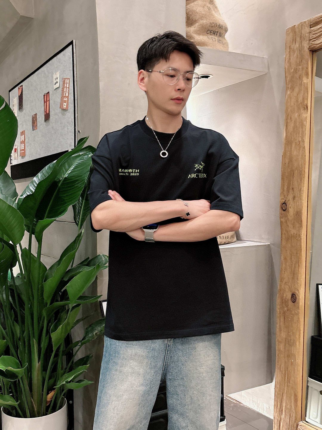 ARC TERYX MAMMOTH 圆领短袖T恤服装,男,女 3