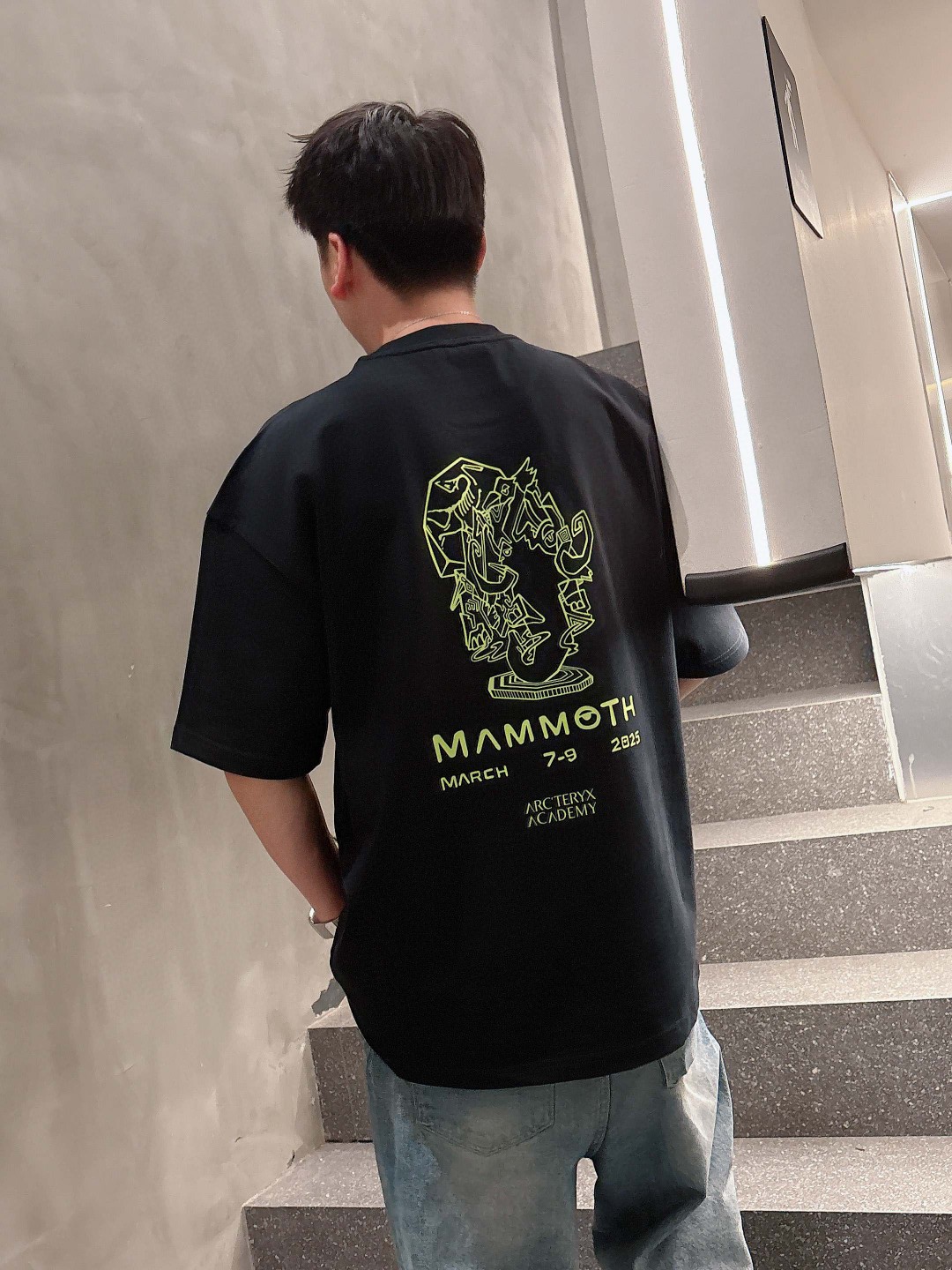 ARC TERYX MAMMOTH 圆领短袖T恤服装,男,女 6