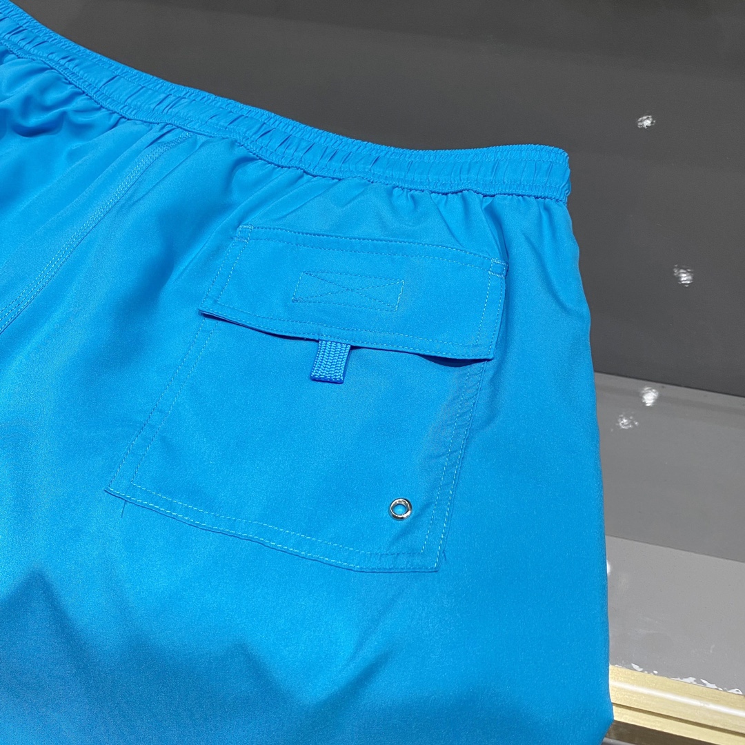 蓝色轻薄真丝面料都市时尚休闲短裤细节图