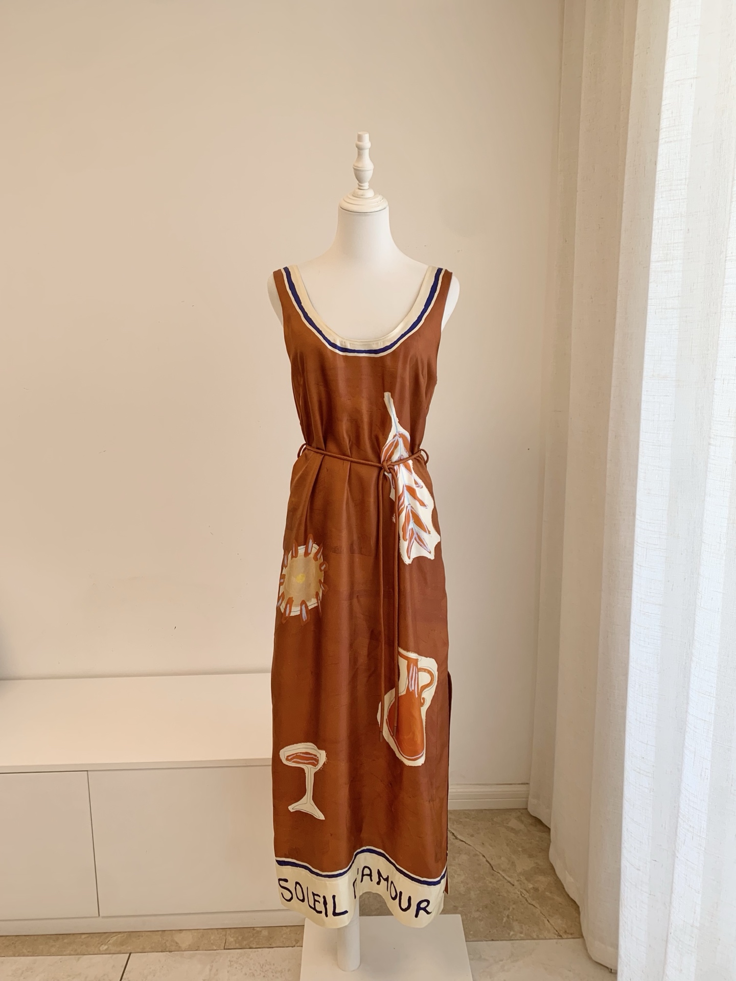 _dxY9sNjrqihsiYYcuwXLdWs1qq4ZBq80tur81sg