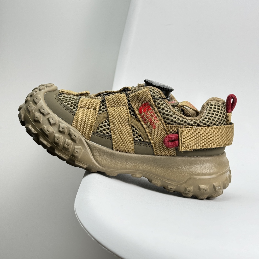 北面童鞋EN\'S HEDGEHOG HIKEI IWP北面 春秋季新款男女童老爹旋转纽扣网面透气运动鞋 尺码：26-37 079JGD！-选品中心