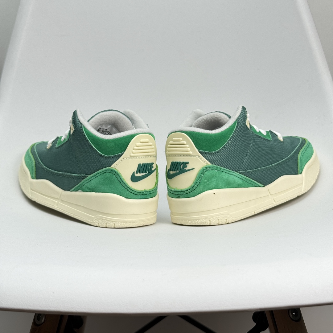 图片[9]-新配色 童鞋码数24-37 公司级✅Air Jordan 3 JTH Justin Timberlake&Tinker Hatfheld 白手稿联名 AJ3 1乔丹3代 aj3 乔3 白手稿 乔丹篮球鞋系列 这款鞋不仅完美再现了白棕水泥White Cement的经典气质，鞋身侧边的Swoosh,更是还原了设计师TinkerHatfield的原始手稿。同时带有3M反光效果，让人炫目！！！ 079JJD-选品中心