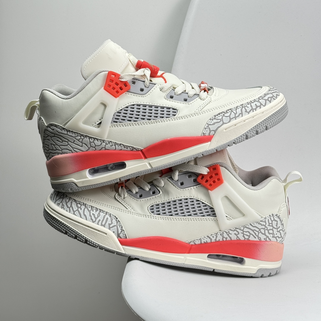 💰120 Jordan Air Jordan 4 "Pine Green"名款 AJ4 乔丹4代 aj4 乔4 绿白联名 乔丹篮球鞋系列 本次联名鞋款维持AirJordan4经典轮廓，鞋身以白色为主，细节部分选用绿色点缀，鞋头部分还带有灰色麂皮覆盖，鞋底部分采用复古感十足的牛筋底，成功营造清爽氛围，并于鞋舌背面、Flight 字样、鞋带扣、中底区域、鞋后跟、拉环注入主题色「Pine Green」，其余细节则能留意经典红色Jumpman Logo，灰色绒面革覆盖层与生胶大底。当然最大亮点便是后跟的Nike SB Logo及为双方打造的特殊鞋盒，极具纪念意义 36-45半 972JHD