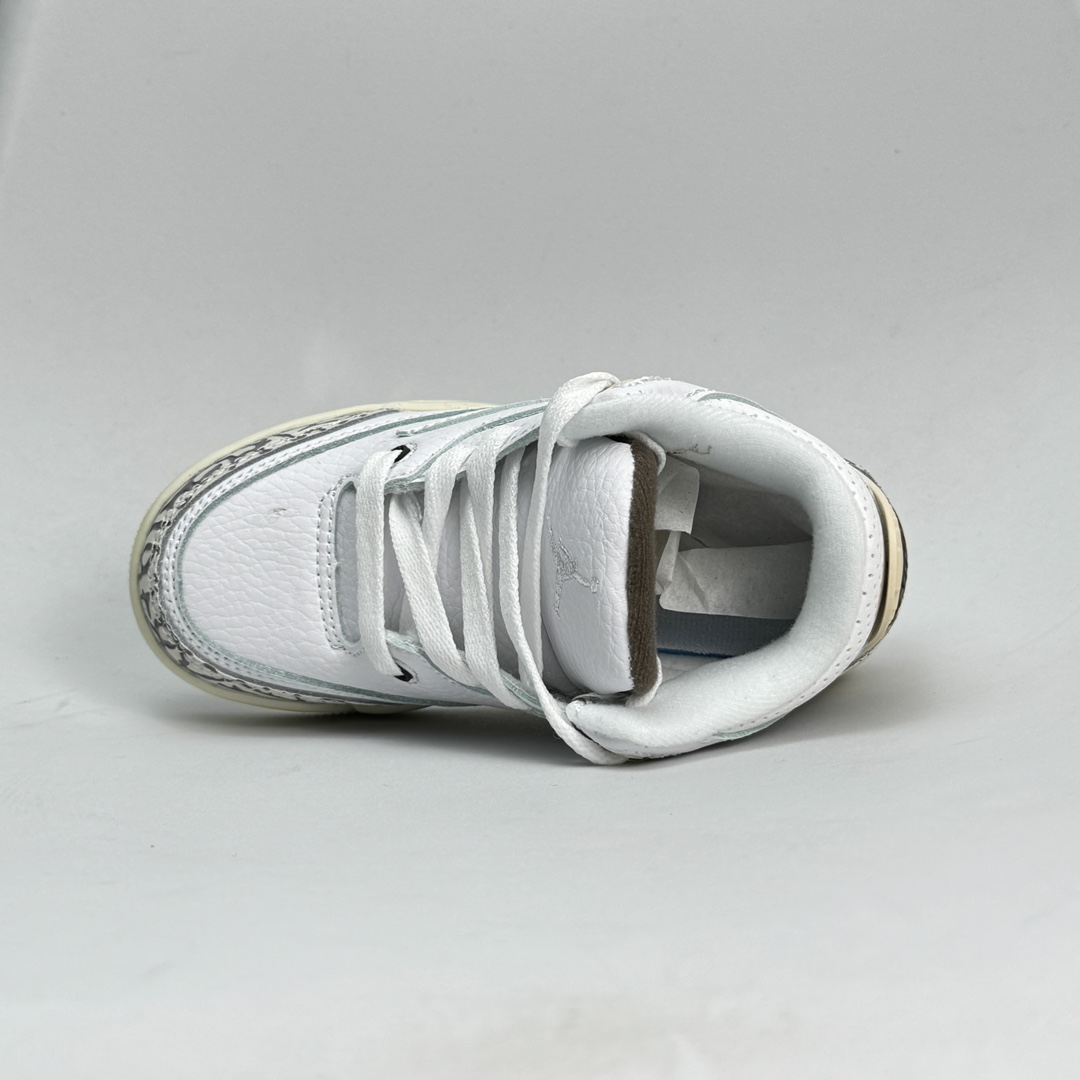 图片[6]-乔3倒钩 童鞋码数24-37 公司级✅Air Jordan 3 JTH Justin Timberlake&Tinker Hatfheld 白手稿联名 AJ3 1乔丹3代 aj3 乔3 白手稿 乔丹篮球鞋系列 这款鞋不仅完美再现了白棕水泥White Cement的经典气质，鞋身侧边的Swoosh,更是还原了设计师TinkerHatfield的原始手稿。同时带有3M反光效果，让人炫目！！！ 079JJD-选品中心