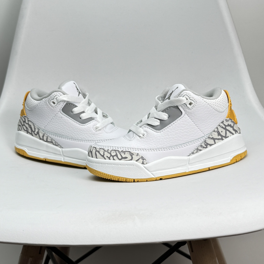 图片[5]-乔3新配色 童鞋码数24-37 公司级✅Air Jordan 3 JTH Justin Timberlake&Tinker Hatfheld 白手稿联名 AJ3 1乔丹3代 aj3 乔3 白手稿 乔丹篮球鞋系列 这款鞋不仅完美再现了白棕水泥White Cement的经典气质，鞋身侧边的Swoosh,更是还原了设计师TinkerHatfield的原始手稿。同时带有3M反光效果，让人炫目！！！ 079JJD-选品中心