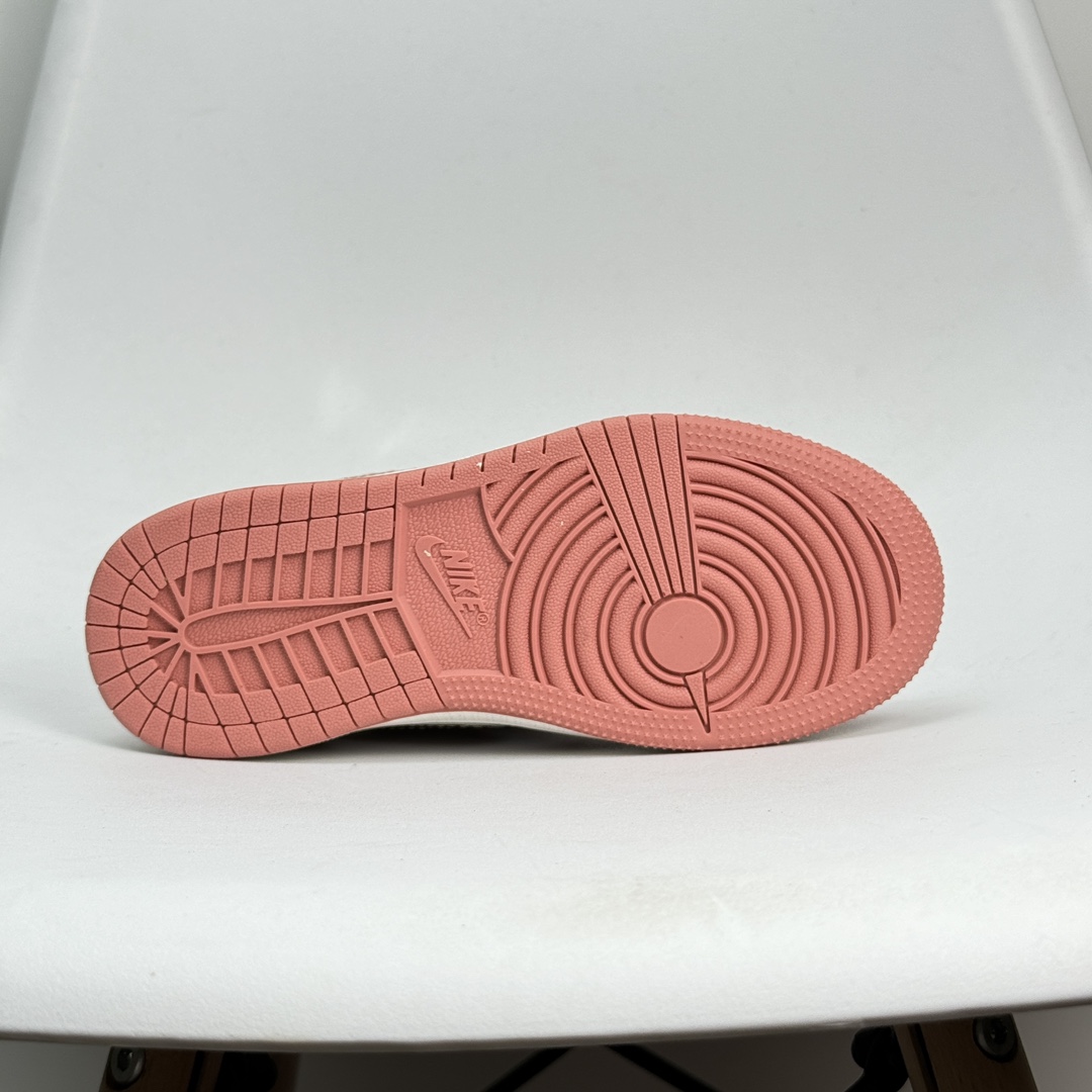 图片[7]-Jordan/乔丹 童鞋版本上线👣你家有个fashion宝贝👶🏻耐克Air Jordan Brand 1 Mid GS\”Hulk\”AJ1乔丹一代低帮经典复古文化休闲运动篮球鞋“乔1低邦童鞋系列” 类型：低邦童鞋 尺码：22 23 24 25 26 27 28 29 30 31 32 33 34 35 36 37 079DND-选品中心