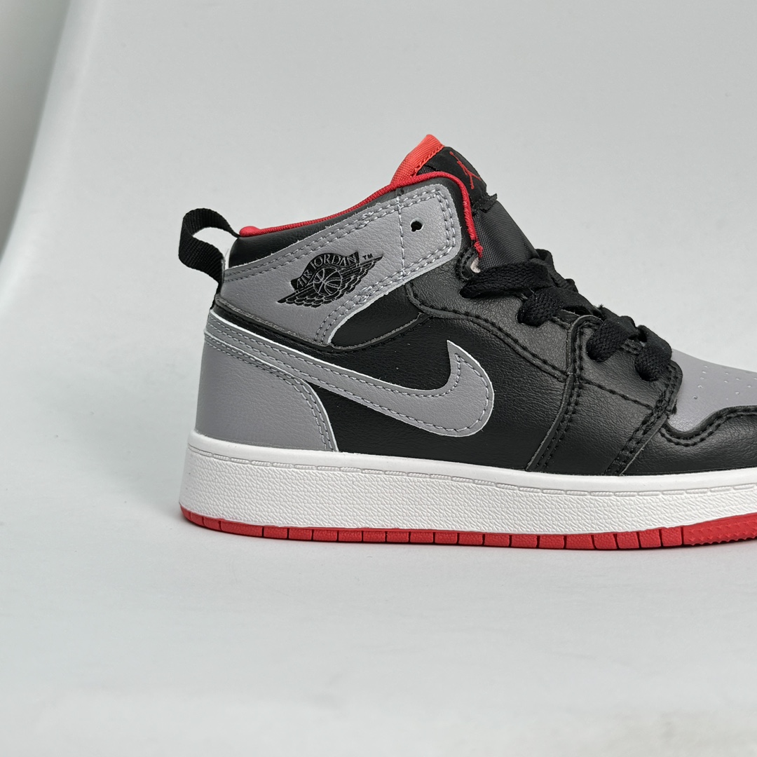 图片[8]-Jordan/乔丹 童鞋版本上线👣你家有个fashion宝贝👶🏻耐克Air Jordan Brand 1 Mid GS\”Hulk\”AJ1乔丹一代低帮经典复古文化休闲运动篮球鞋“乔1低邦童鞋系列” 类型：低邦童鞋 尺码：22 23 24 25 26 27 28 29 30 31 32 33 34 35 36 37 079DND-选品中心