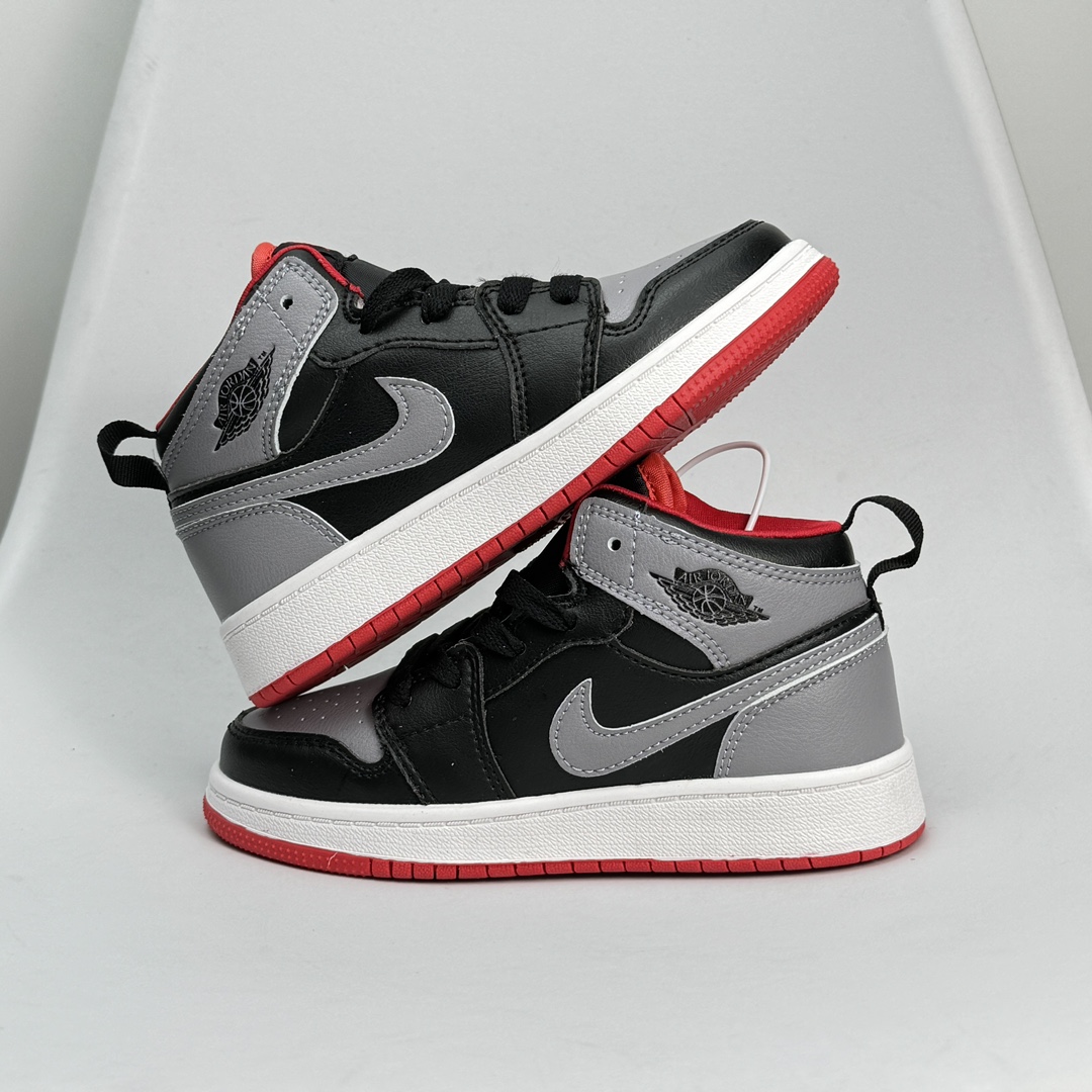 图片[2]-Jordan/乔丹 童鞋版本上线👣你家有个fashion宝贝👶🏻耐克Air Jordan Brand 1 Mid GS\”Hulk\”AJ1乔丹一代低帮经典复古文化休闲运动篮球鞋“乔1低邦童鞋系列” 类型：低邦童鞋 尺码：22 23 24 25 26 27 28 29 30 31 32 33 34 35 36 37 079DND-选品中心