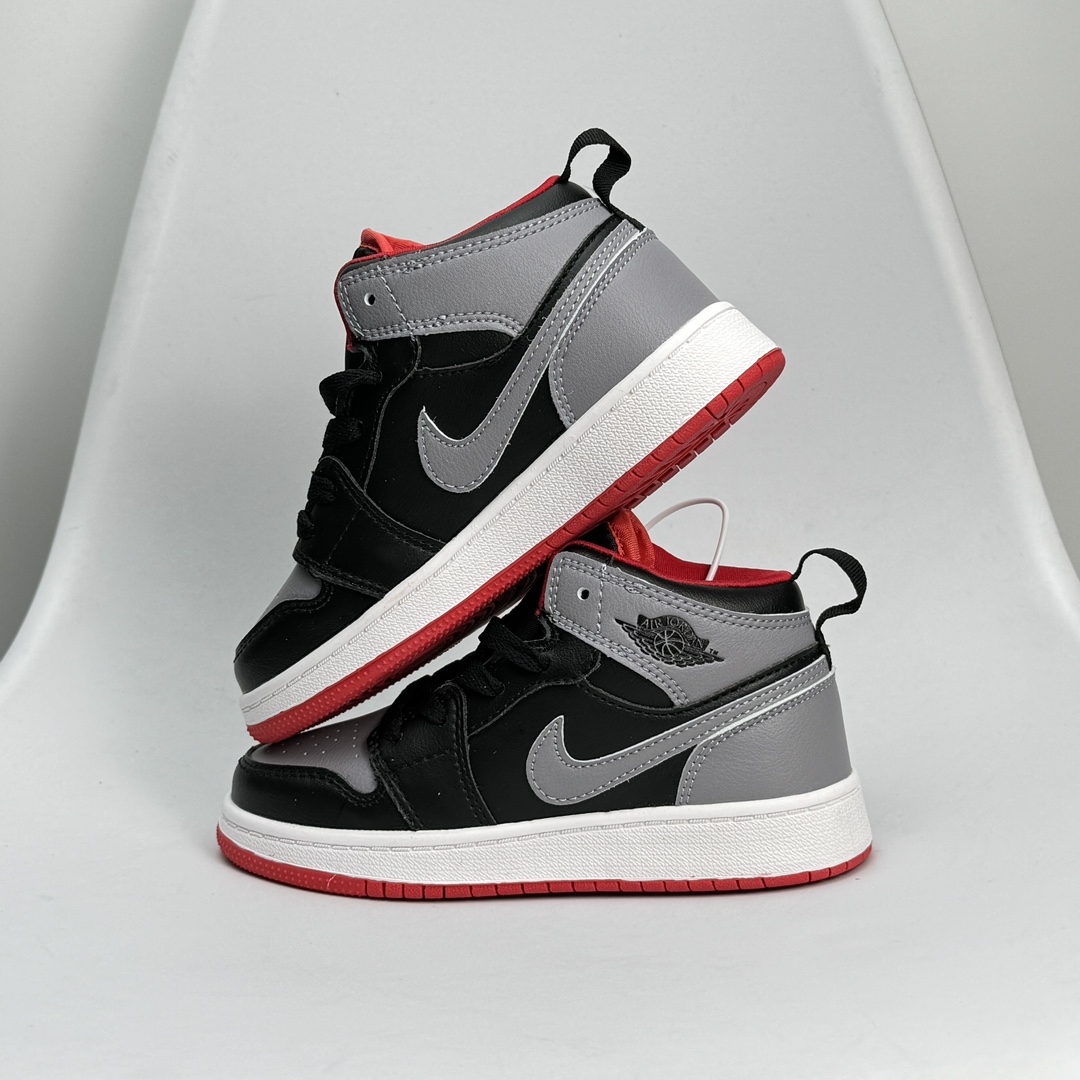 图片[3]-Jordan/乔丹 童鞋版本上线👣你家有个fashion宝贝👶🏻耐克Air Jordan Brand 1 Mid GS\”Hulk\”AJ1乔丹一代低帮经典复古文化休闲运动篮球鞋“乔1低邦童鞋系列” 类型：低邦童鞋 尺码：22 23 24 25 26 27 28 29 30 31 32 33 34 35 36 37 079DND-选品中心