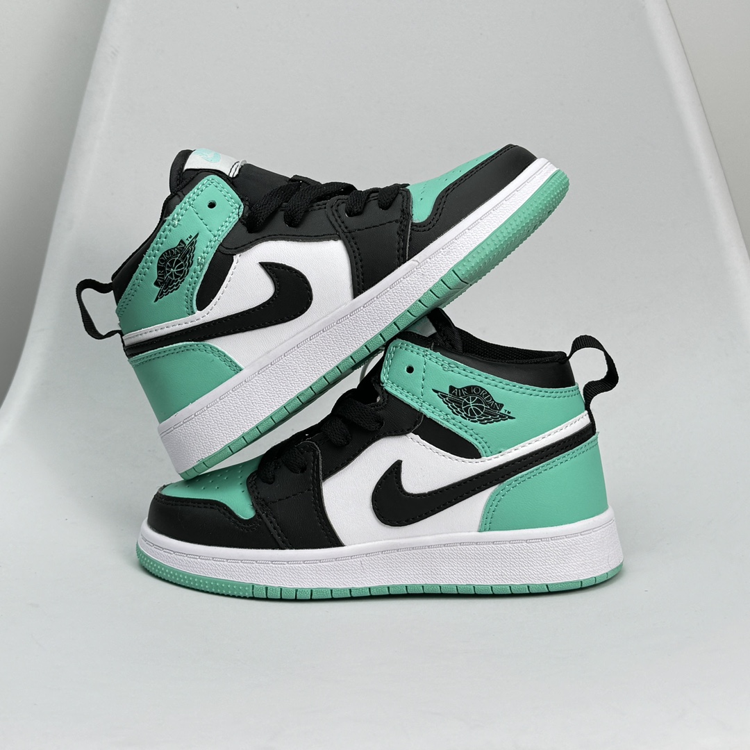 图片[2]-Jordan/乔丹 童鞋版本上线👣你家有个fashion宝贝👶🏻耐克Air Jordan Brand 1 Mid GS\”Hulk\”AJ1乔丹一代低帮经典复古文化休闲运动篮球鞋“乔1低邦童鞋系列” 类型：低邦童鞋 尺码：22 23 24 25 26 27 28 29 30 31 32 33 34 35 36 37 079DND-选品中心