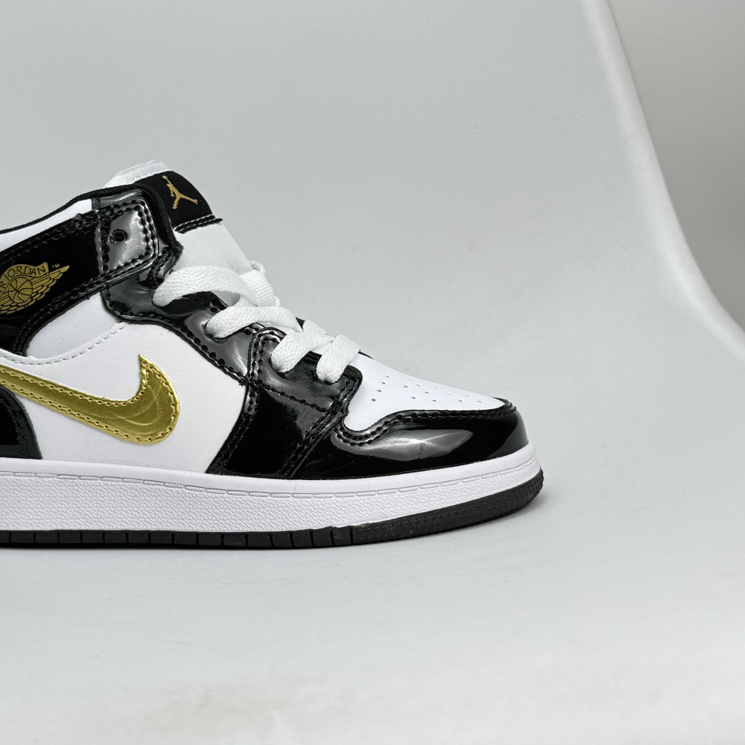 图片[9]-Jordan/乔丹 童鞋版本上线👣你家有个fashion宝贝👶🏻耐克Air Jordan Brand 1 Mid GS\”Hulk\”AJ1乔丹一代低帮经典复古文化休闲运动篮球鞋“乔1低邦童鞋系列” 类型：低邦童鞋 尺码：22 23 24 25 26 27 28 29 30 31 32 33 34 35 36 37 079DND-选品中心