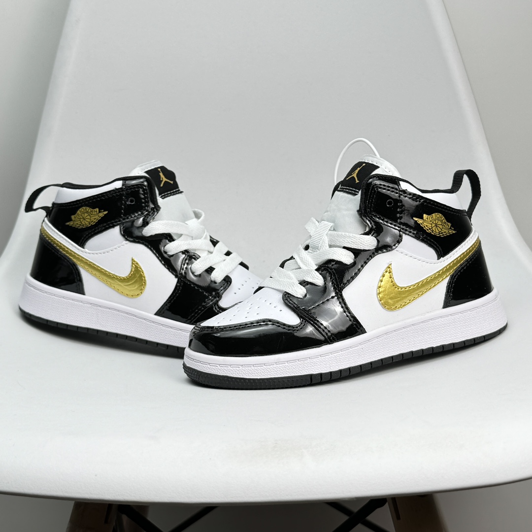 图片[5]-Jordan/乔丹 童鞋版本上线👣你家有个fashion宝贝👶🏻耐克Air Jordan Brand 1 Mid GS\”Hulk\”AJ1乔丹一代低帮经典复古文化休闲运动篮球鞋“乔1低邦童鞋系列” 类型：低邦童鞋 尺码：22 23 24 25 26 27 28 29 30 31 32 33 34 35 36 37 079DND-选品中心