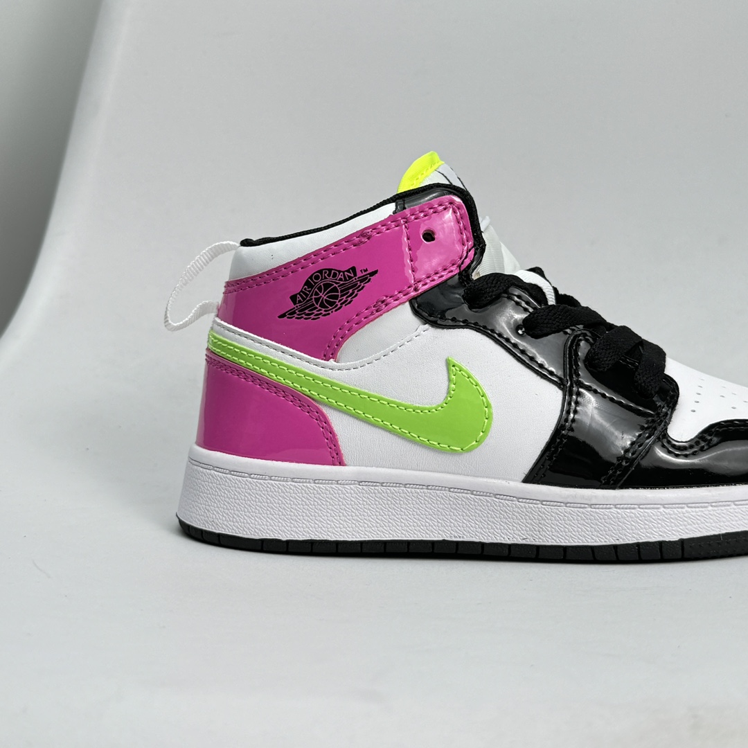 图片[8]-Jordan/乔丹 童鞋版本上线👣你家有个fashion宝贝👶🏻耐克Air Jordan Brand 1 Mid GS\”Hulk\”AJ1乔丹一代低帮经典复古文化休闲运动篮球鞋“乔1低邦童鞋系列” 类型：低邦童鞋 尺码：22 23 24 25 26 27 28 29 30 31 32 33 34 35 36 37 079DND-选品中心