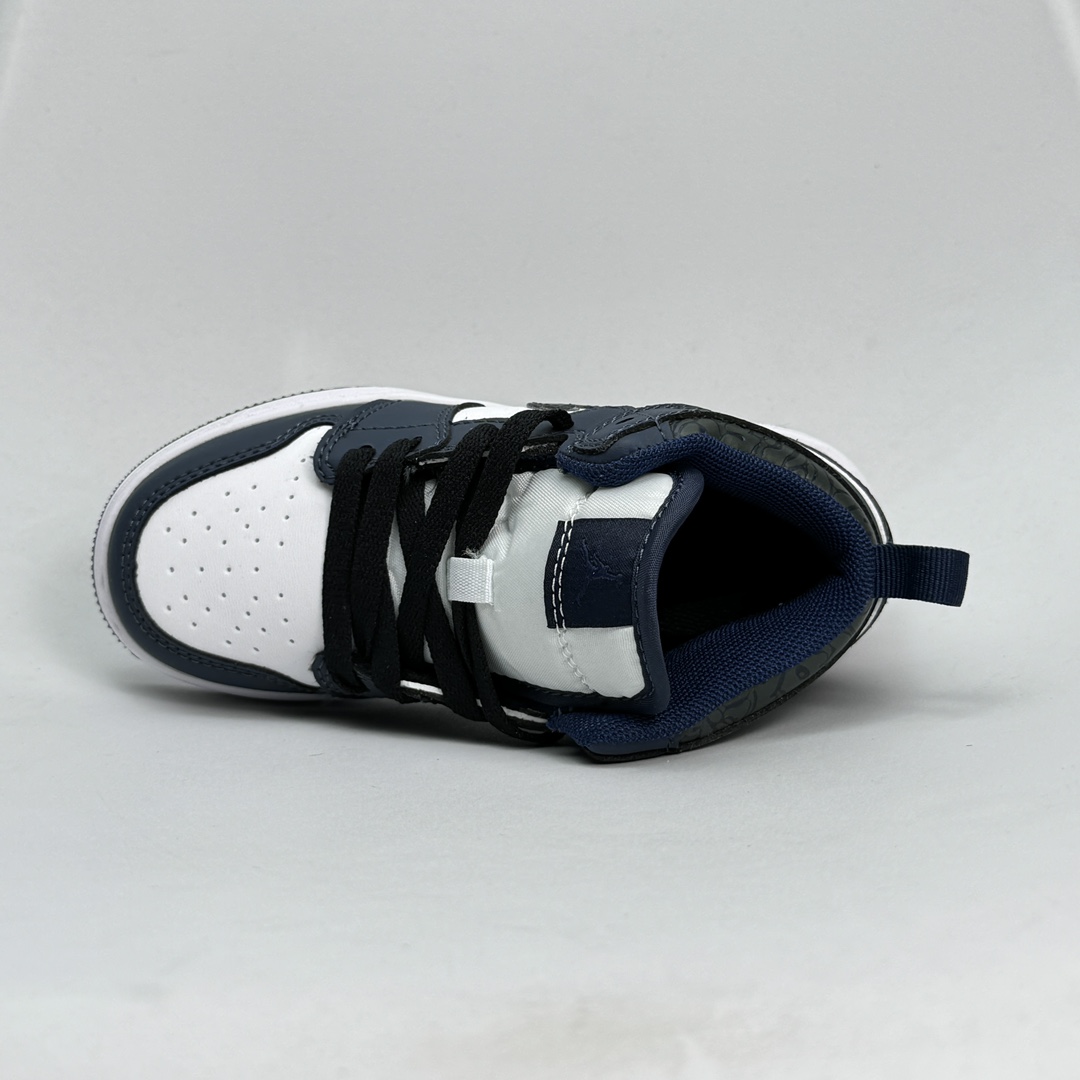 图片[6]-Jordan/乔丹 童鞋版本上线👣你家有个fashion宝贝👶🏻耐克Air Jordan Brand 1 Mid GS\”Hulk\”AJ1乔丹一代低帮经典复古文化休闲运动篮球鞋“乔1低邦童鞋系列” 类型：低邦童鞋 尺码：22 23 24 25 26 27 28 29 30 31 32 33 34 35 36 37 079DND-选品中心