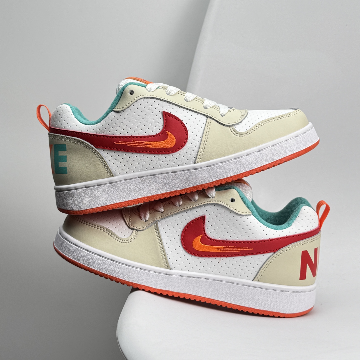 Nike Court Borough Low Sneakers - Classic, Durable, and Comfortable Design 3 i1740168621761 4683 0 1