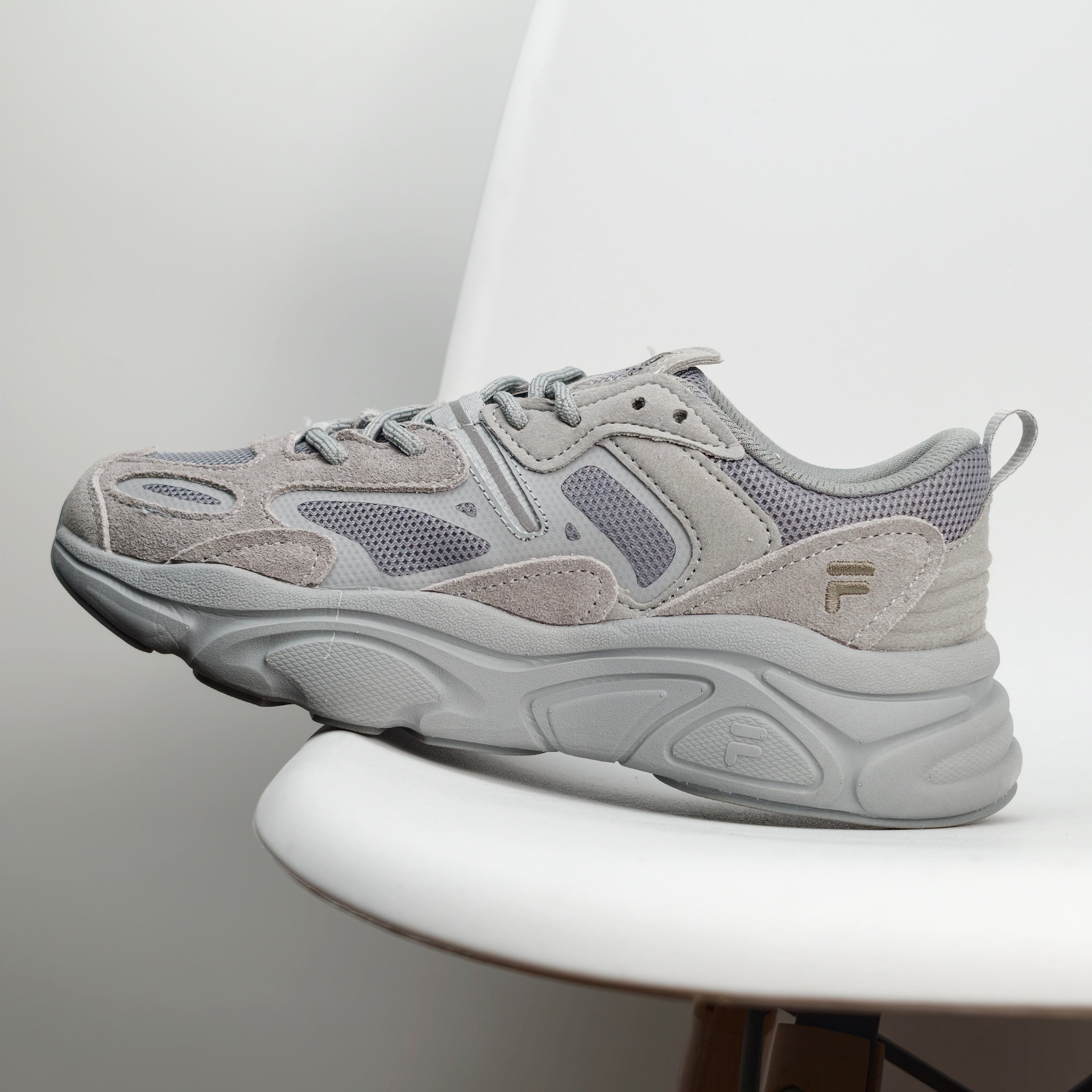 _dbq9suGtdqKaiQsR1lRlrQ7wA4L6XdclOZeEIXg