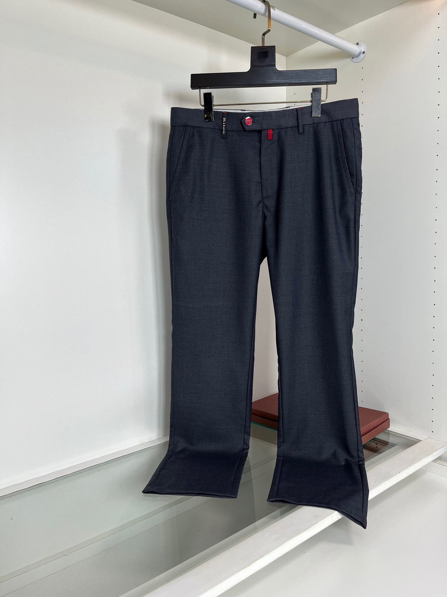 Kiton 2026春夏新款 老钱新贵们的大爱 客供料男士皮带腰直脚休闲裤 经典款 商务休闲都实穿的一款