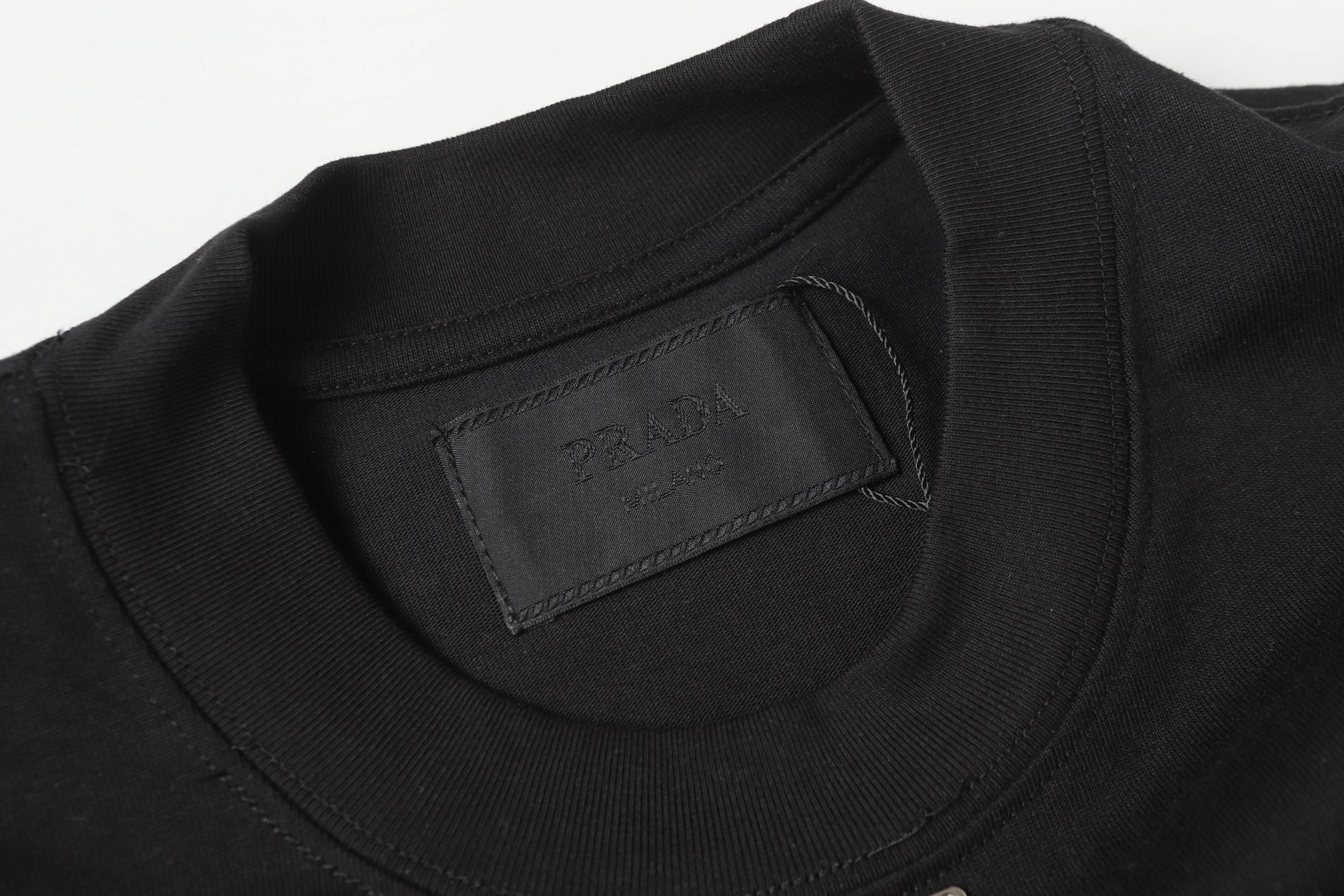 Custom Prada Foundation Pentagram Shorts T-Shirt: Top-Quality, Customized Design, 280g Cotton - 图片 4