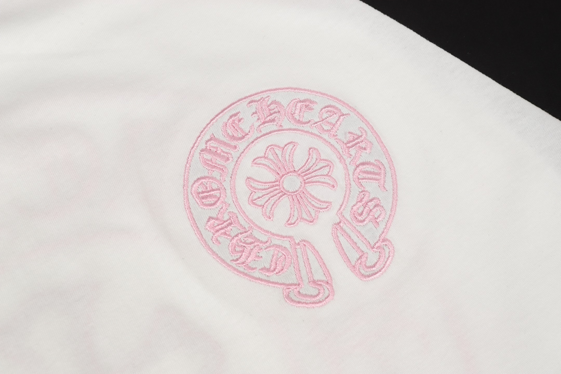 Chrome Hearts Horseshoe Logo Long Sleeve T-Shirt High Quality Cotton 7 i1753978003081 8027 0 5