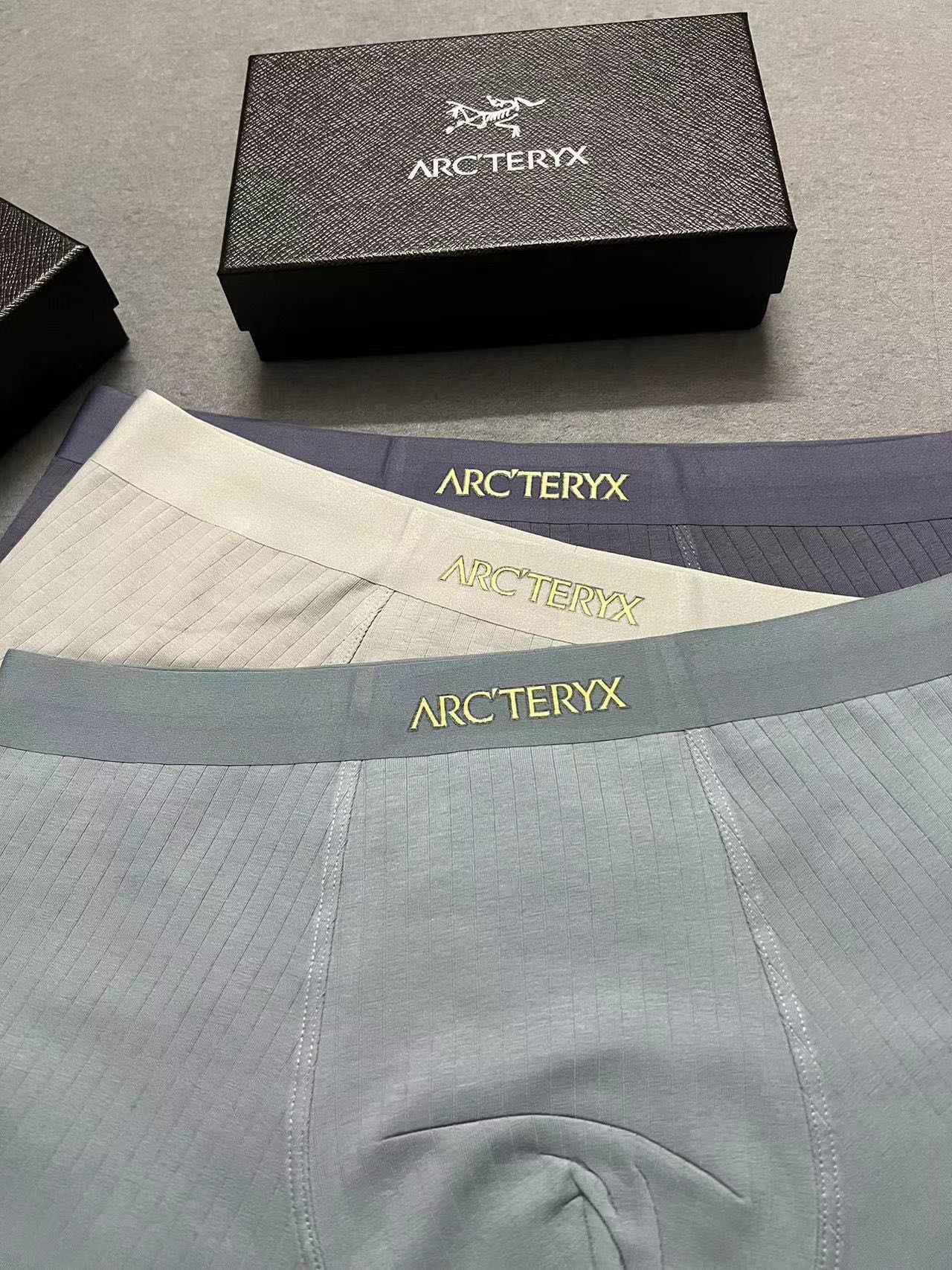  ARC·TERYX（始祖鸟）新品，盒装男士内裤！外贸国外订单，高品质，无痕切割工艺 科学配  92%莫