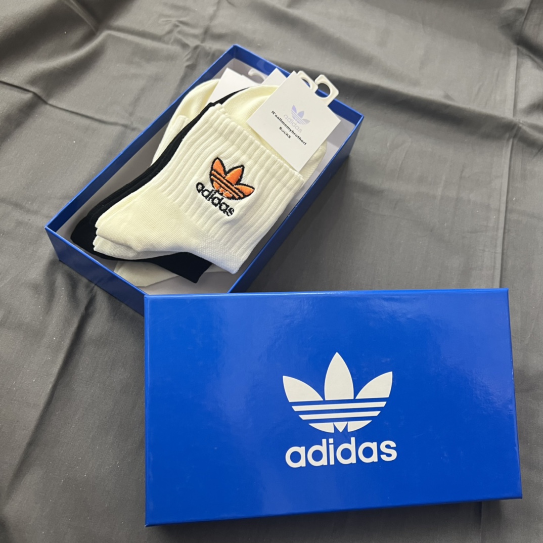 新品刺绣配包装一盒五双adidas专柜最新款巴格船袜子️三叶草专柜同步中袜经典网红爆款袜子INS高端潮袜