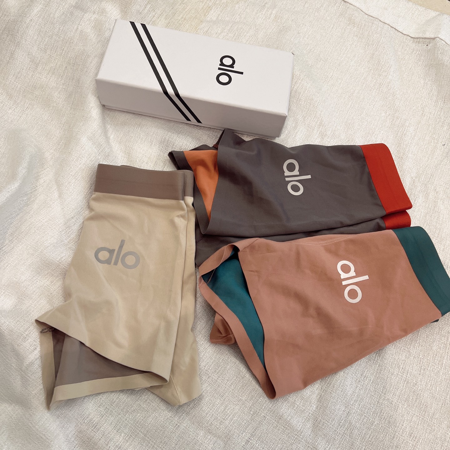  新品！alo.Alo！原单品质！精品盒装男士内裤！外贸国外订单，高品质，莫代尔无痕切割工艺 科学配  