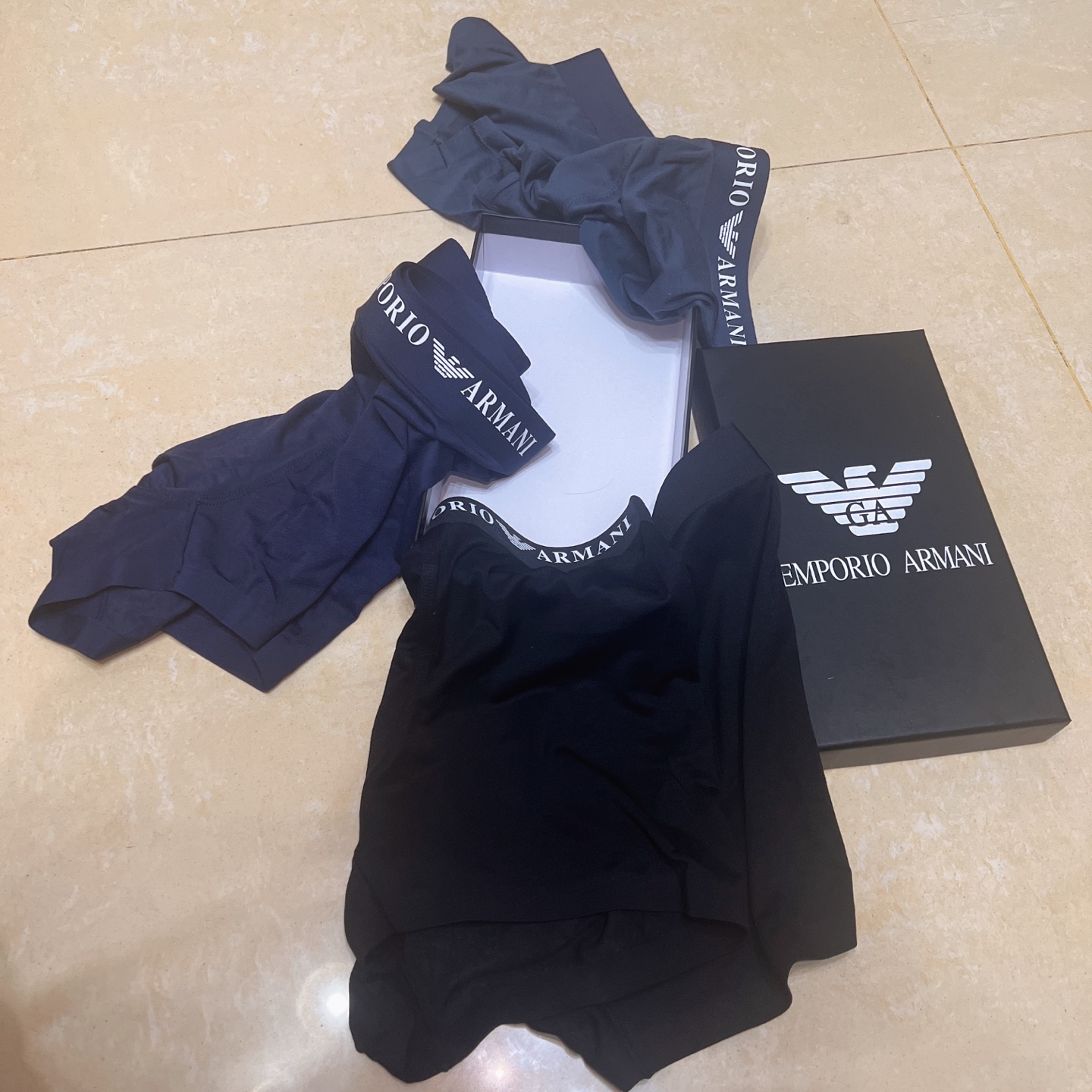  2025 Armani新品阿玛尼 高级定制 专柜同步 绝对要自留的好东西，原单同步在售，意大利国宝级品